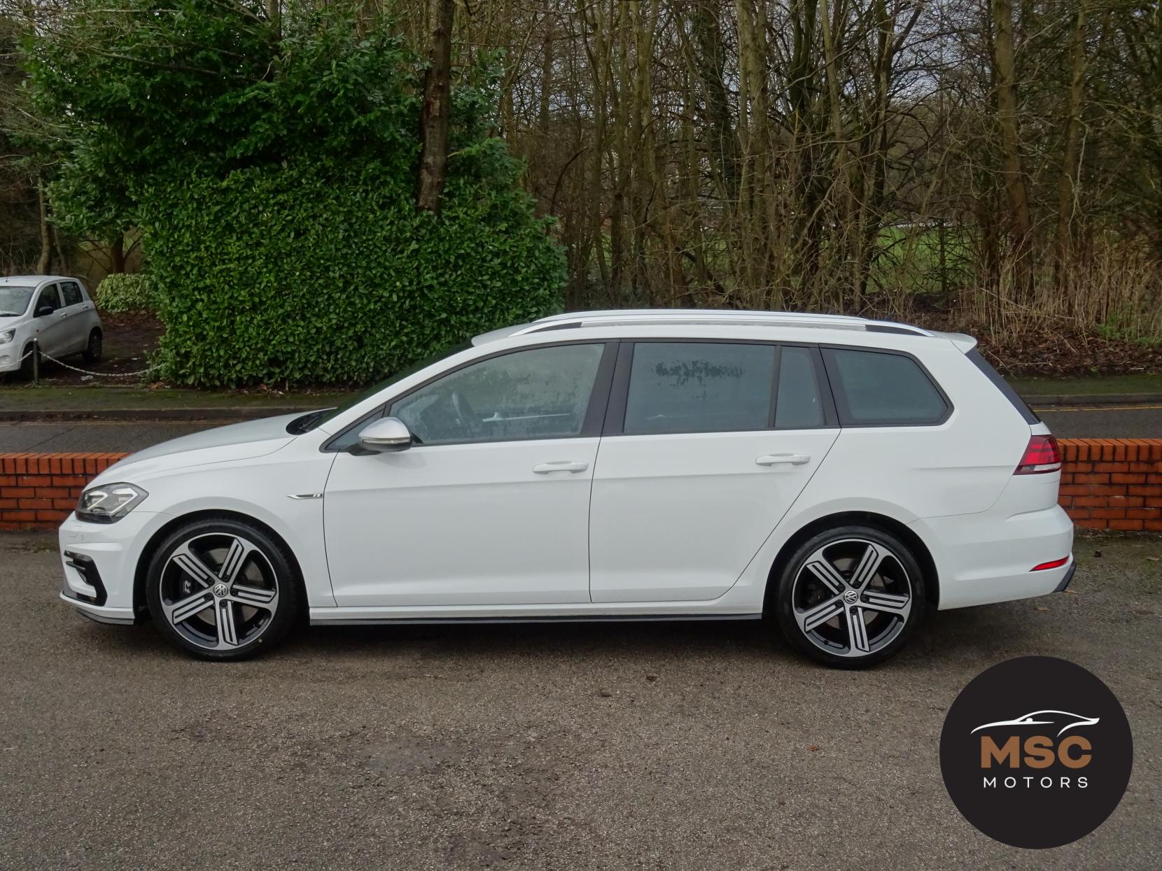 Volkswagen Golf 2.0 TSI R Estate 5dr Petrol DSG 4Motion Euro 6 (s/s) (300 ps)