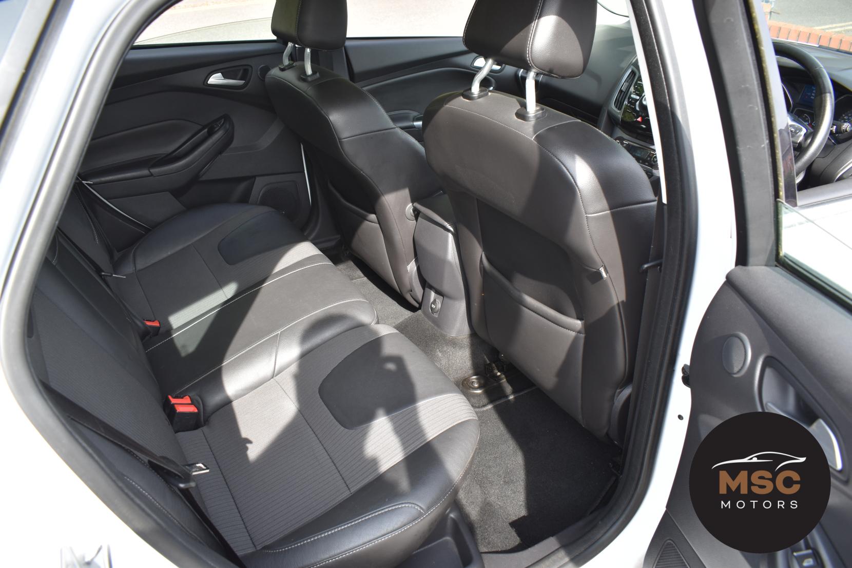 Ford Focus 1.6 TDCi Titanium X Hatchback 5dr Diesel Manual Euro 5 (s/s) (115 ps)