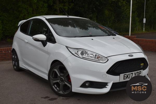 Ford Fiesta 1.6T EcoBoost ST-3 Hatchback 3dr Petrol Manual Euro 6 (182 ps)