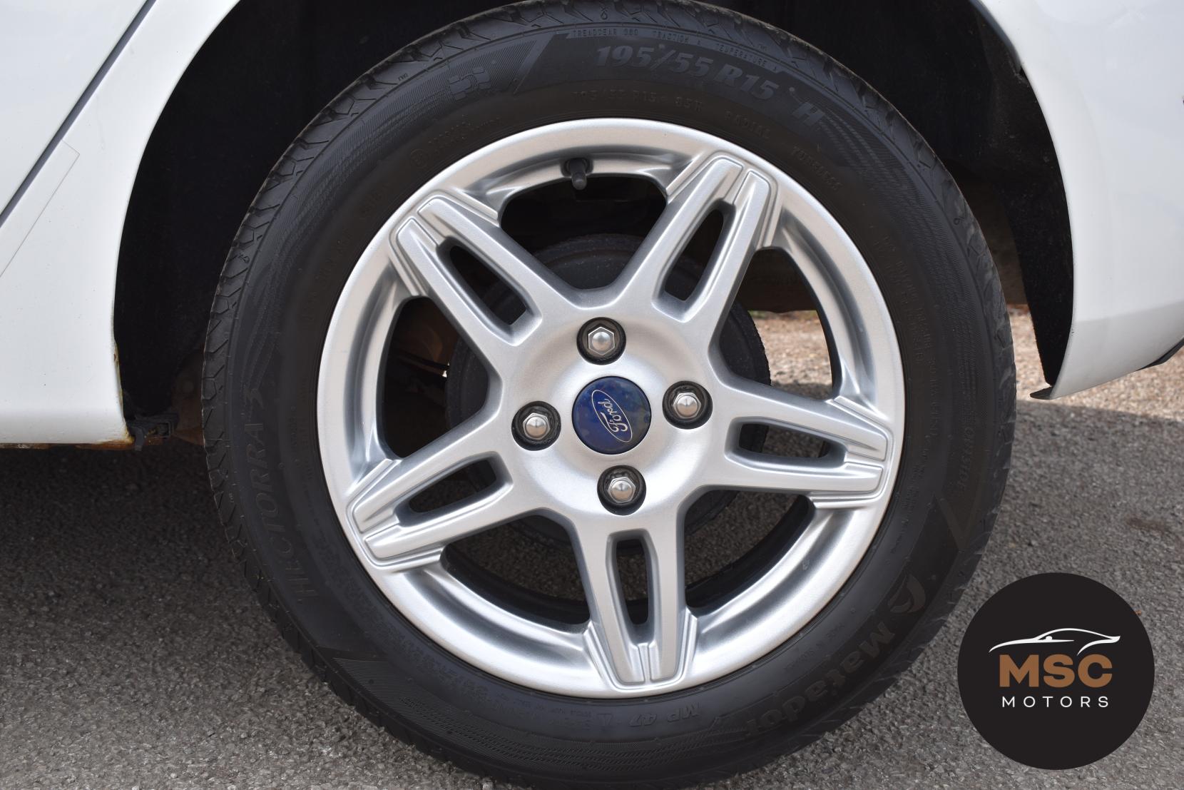 Ford Fiesta 1.0T EcoBoost Titanium Hatchback 5dr Petrol Manual Euro 5 (s/s) (100 ps)