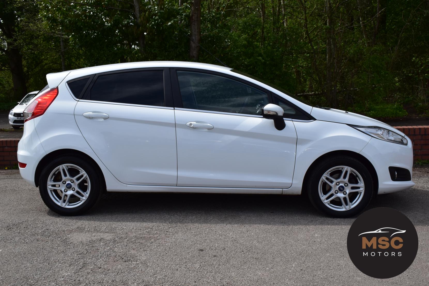 Ford Fiesta 1.0T EcoBoost Titanium Hatchback 5dr Petrol Manual Euro 5 (s/s) (100 ps)