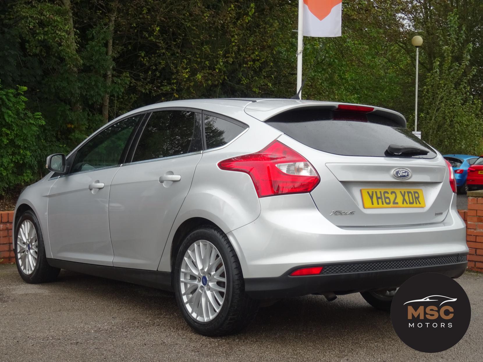 Ford Focus 1.0T EcoBoost Zetec Hatchback 5dr Petrol Manual Euro 5 (s/s) (100 ps)