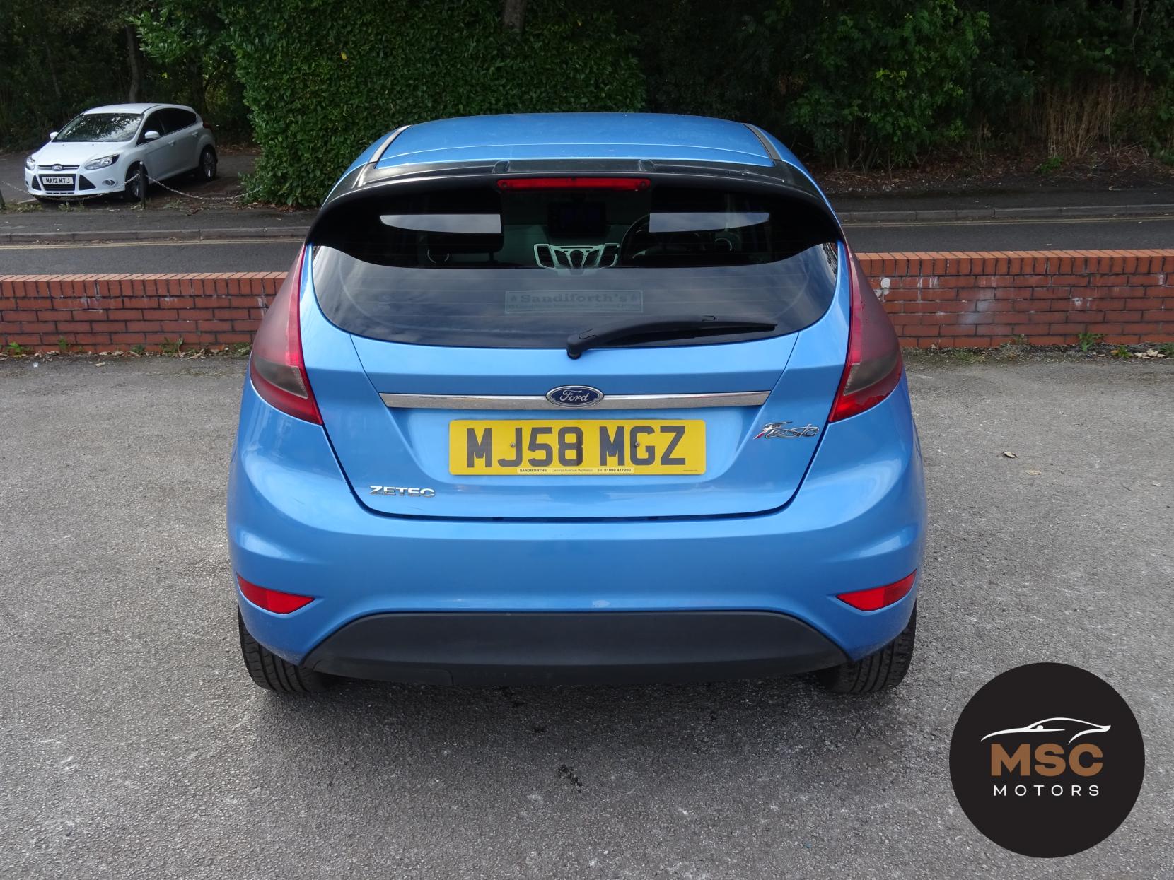 Ford Fiesta 1.25 Zetec Hatchback 3dr Petrol Manual (133 g/km, 81 bhp)