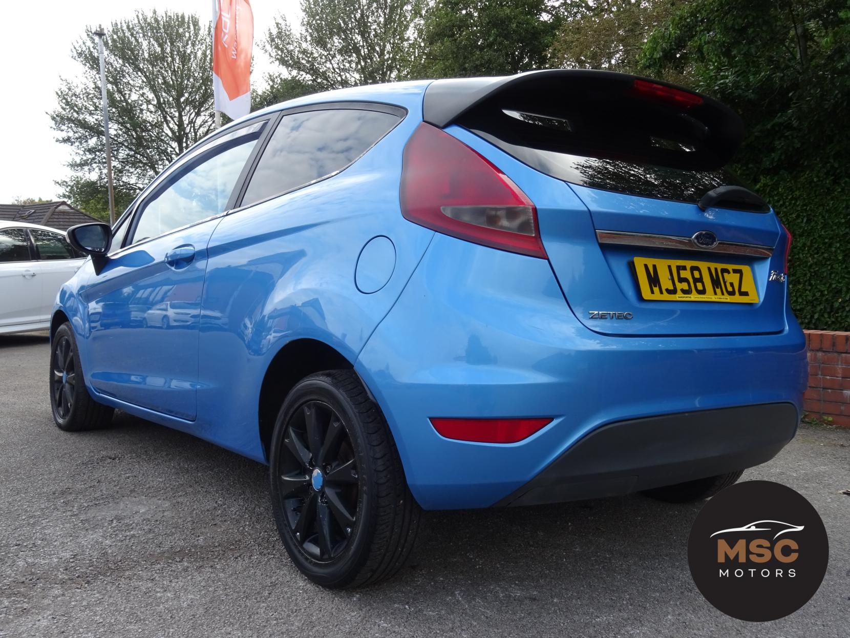 Ford Fiesta 1.25 Zetec Hatchback 3dr Petrol Manual (133 g/km, 81 bhp)