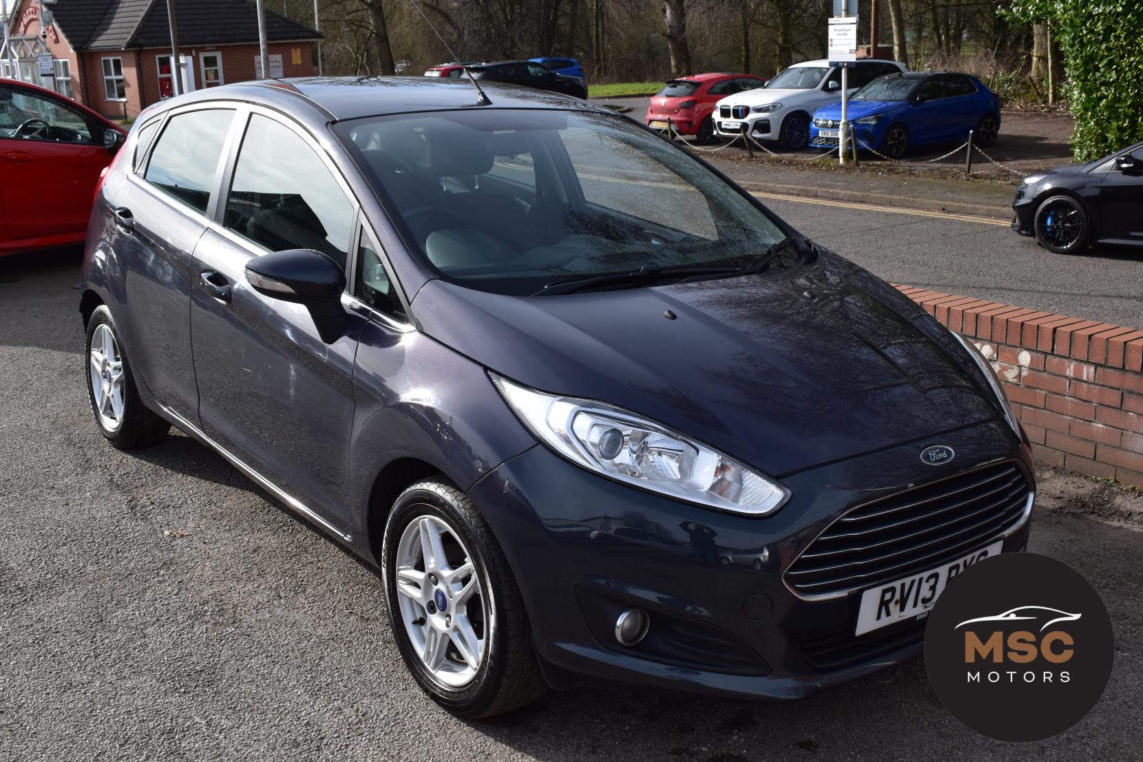 Ford Fiesta 1.0T EcoBoost Zetec Hatchback 5dr Petrol Manual Euro 5 (s/s) (100 ps)