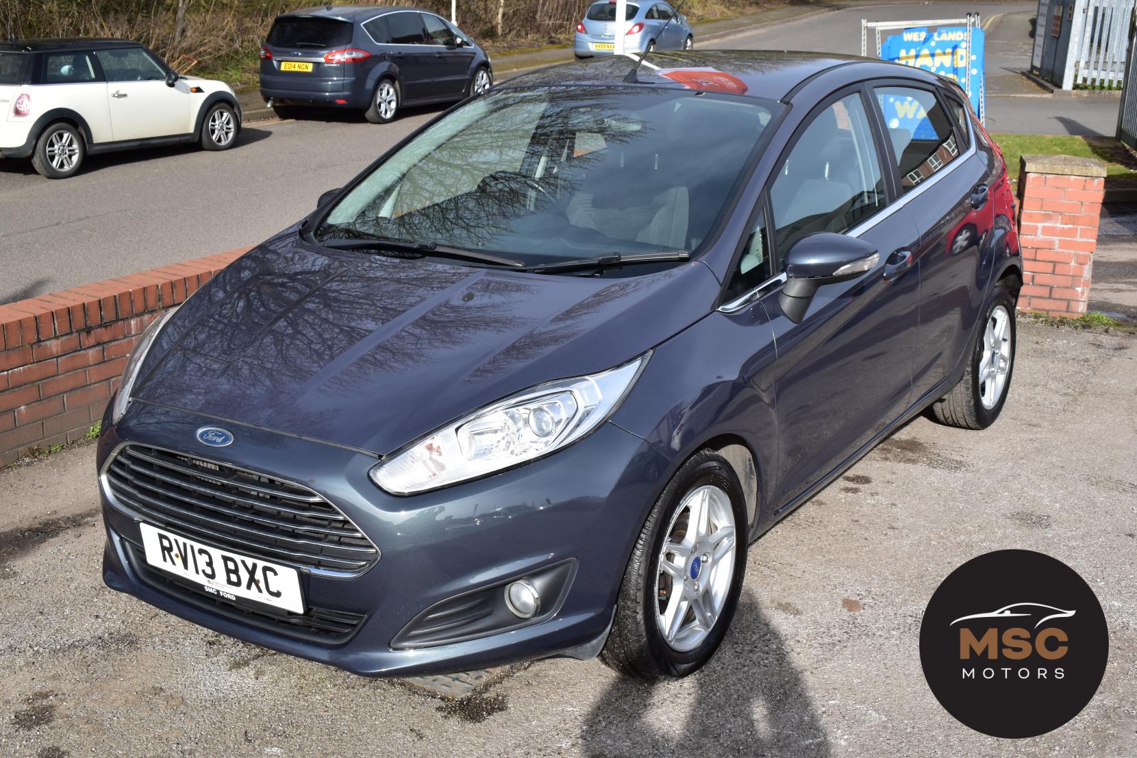 Ford Fiesta 1.0T EcoBoost Zetec Hatchback 5dr Petrol Manual Euro 5 (s/s) (100 ps)