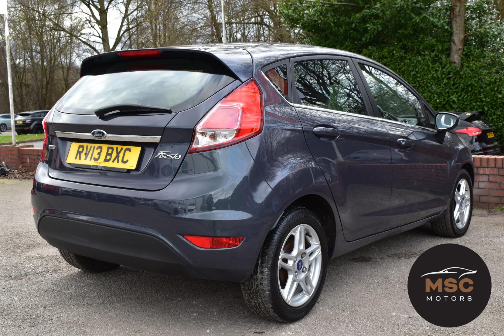 Ford Fiesta 1.0T EcoBoost Zetec Hatchback 5dr Petrol Manual Euro 5 (s/s) (100 ps)