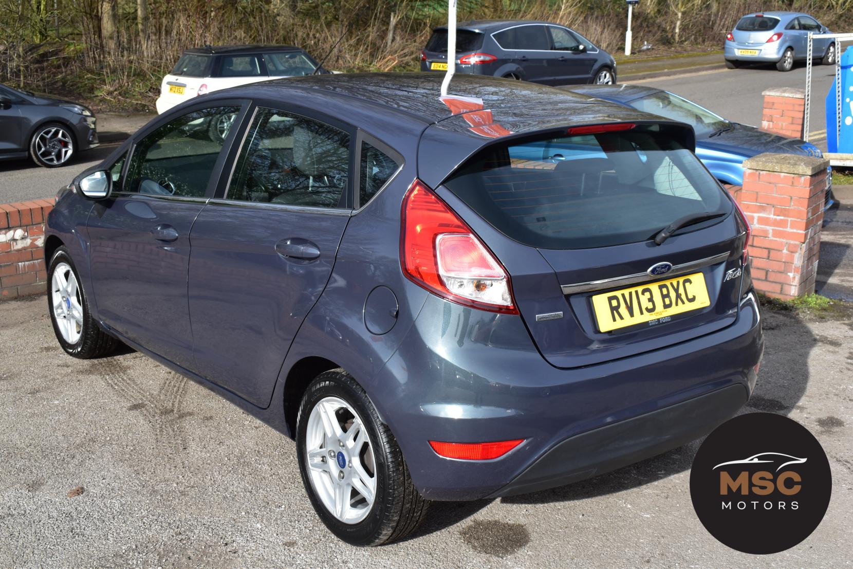 Ford Fiesta 1.0T EcoBoost Zetec Hatchback 5dr Petrol Manual Euro 5 (s/s) (100 ps)