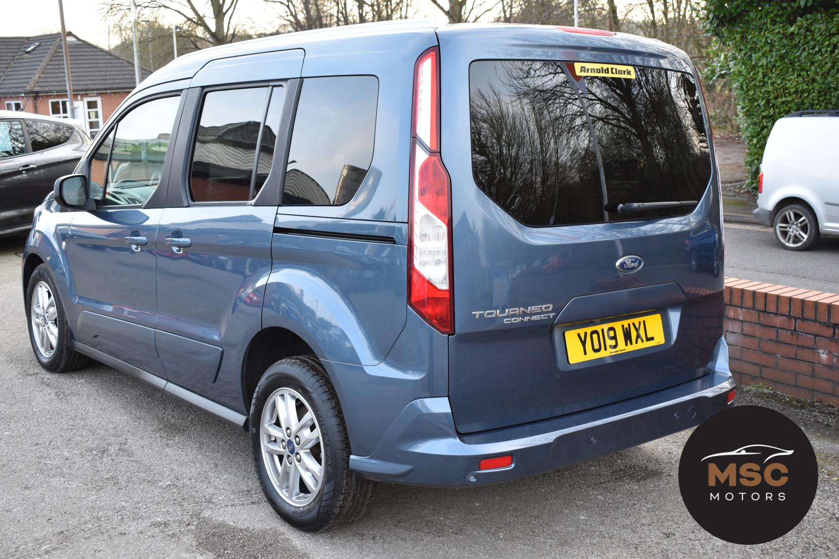 Ford Tourneo Connect 1.5 EcoBlue Titanium MPV 5dr Diesel Manual Euro 6 (s/s) (120 ps)