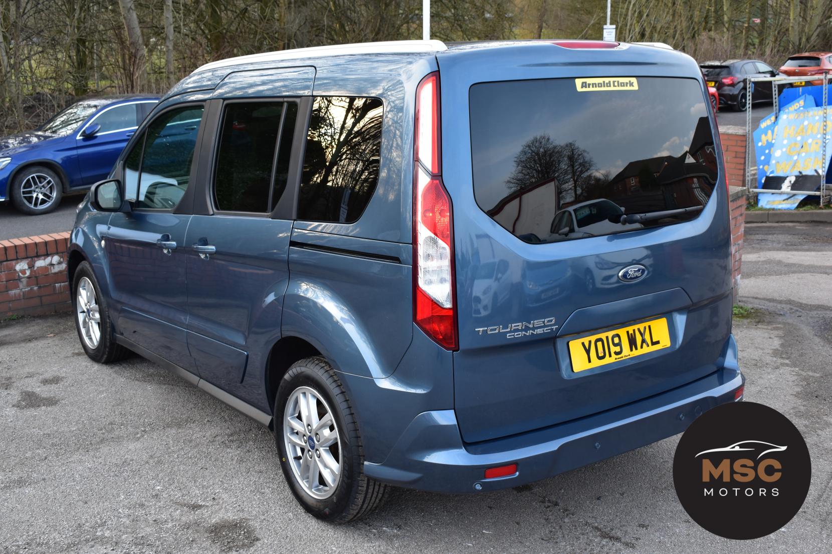 Ford Tourneo Connect 1.5 EcoBlue Titanium MPV 5dr Diesel Manual Euro 6 (s/s) (120 ps)