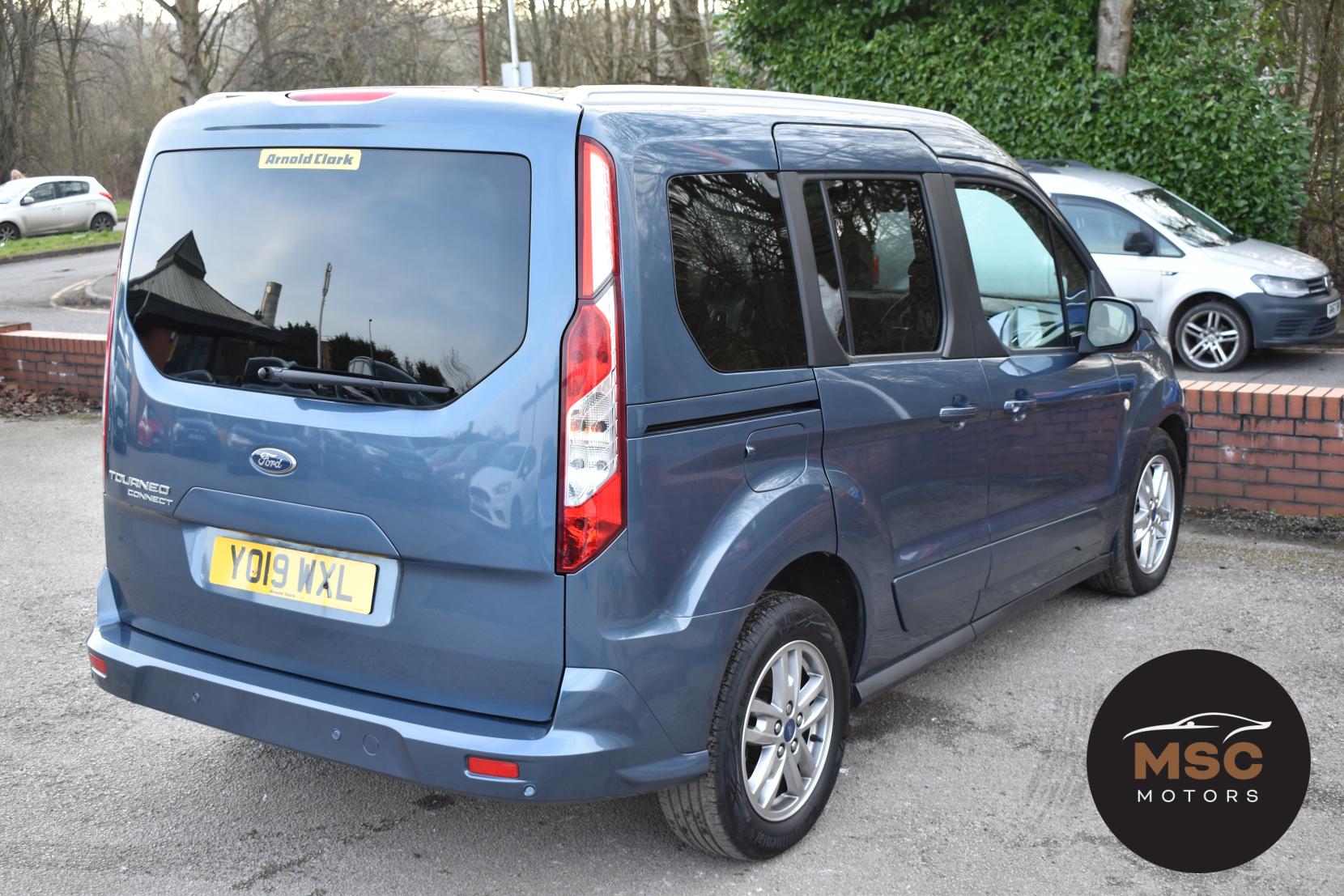 Ford Tourneo Connect 1.5 EcoBlue Titanium MPV 5dr Diesel Manual Euro 6 (s/s) (120 ps)