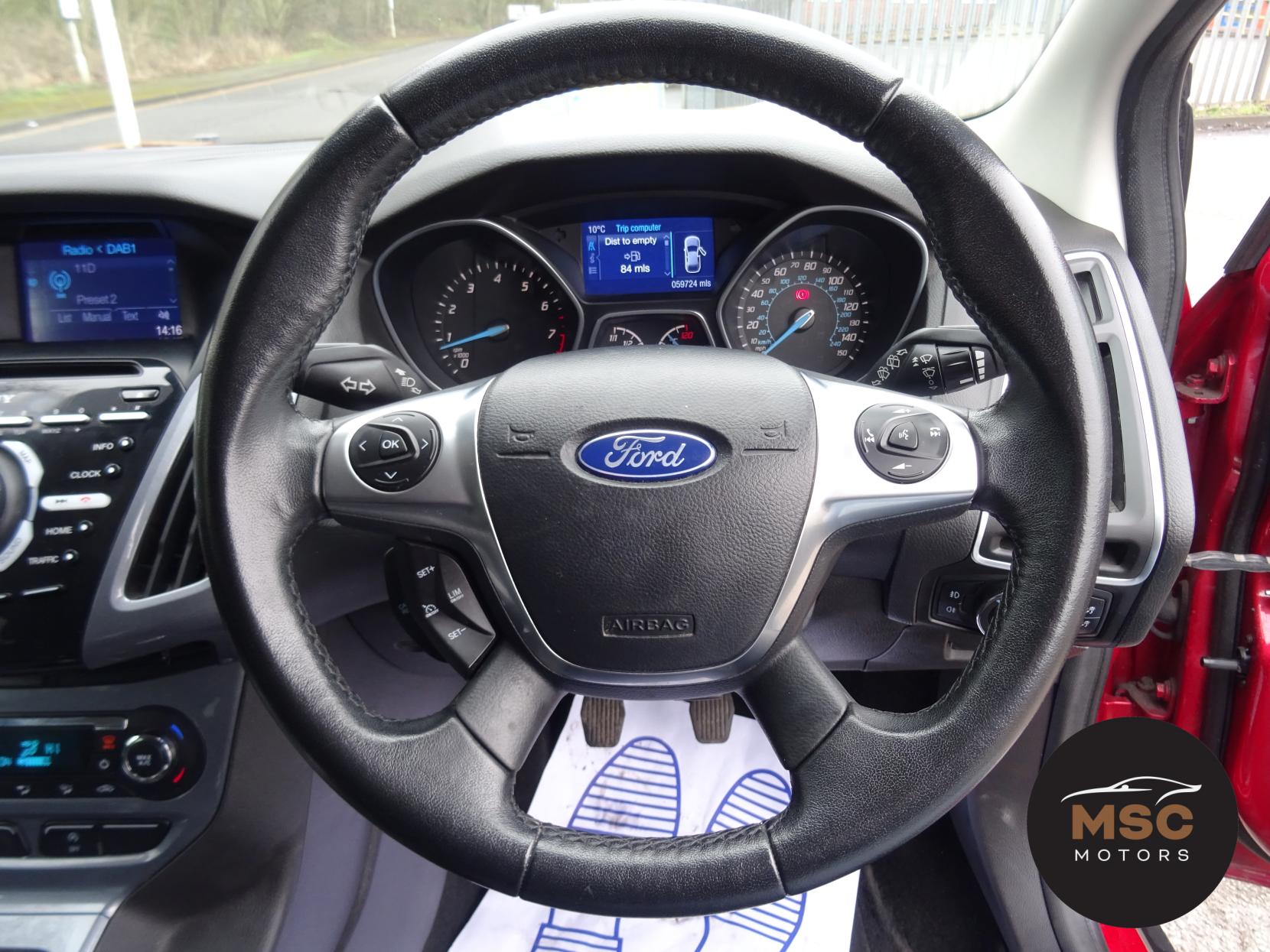 Ford Focus 1.0T EcoBoost Titanium Navigator Hatchback 5dr Petrol Manual Euro 5 (s/s) (125 ps)