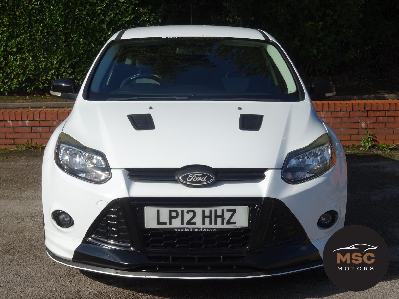 Ford Focus 1.0T EcoBoost Zetec S Hatchback 5dr Petrol Manual Euro 5 (s/s) (125 ps)