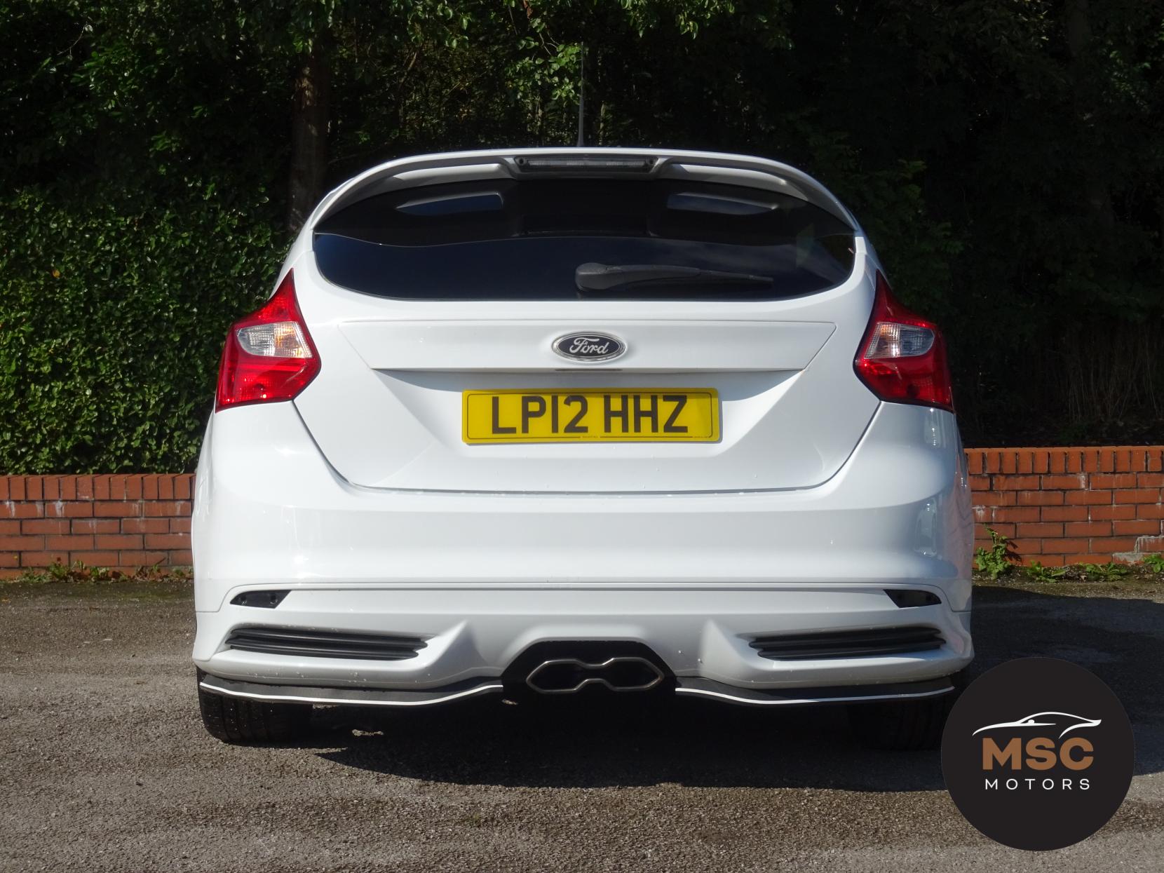 Ford Focus 1.0T EcoBoost Zetec S Hatchback 5dr Petrol Manual Euro 5 (s/s) (125 ps)