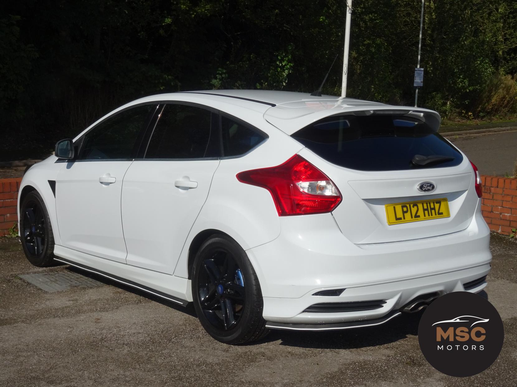 Ford Focus 1.0T EcoBoost Zetec S Hatchback 5dr Petrol Manual Euro 5 (s/s) (125 ps)