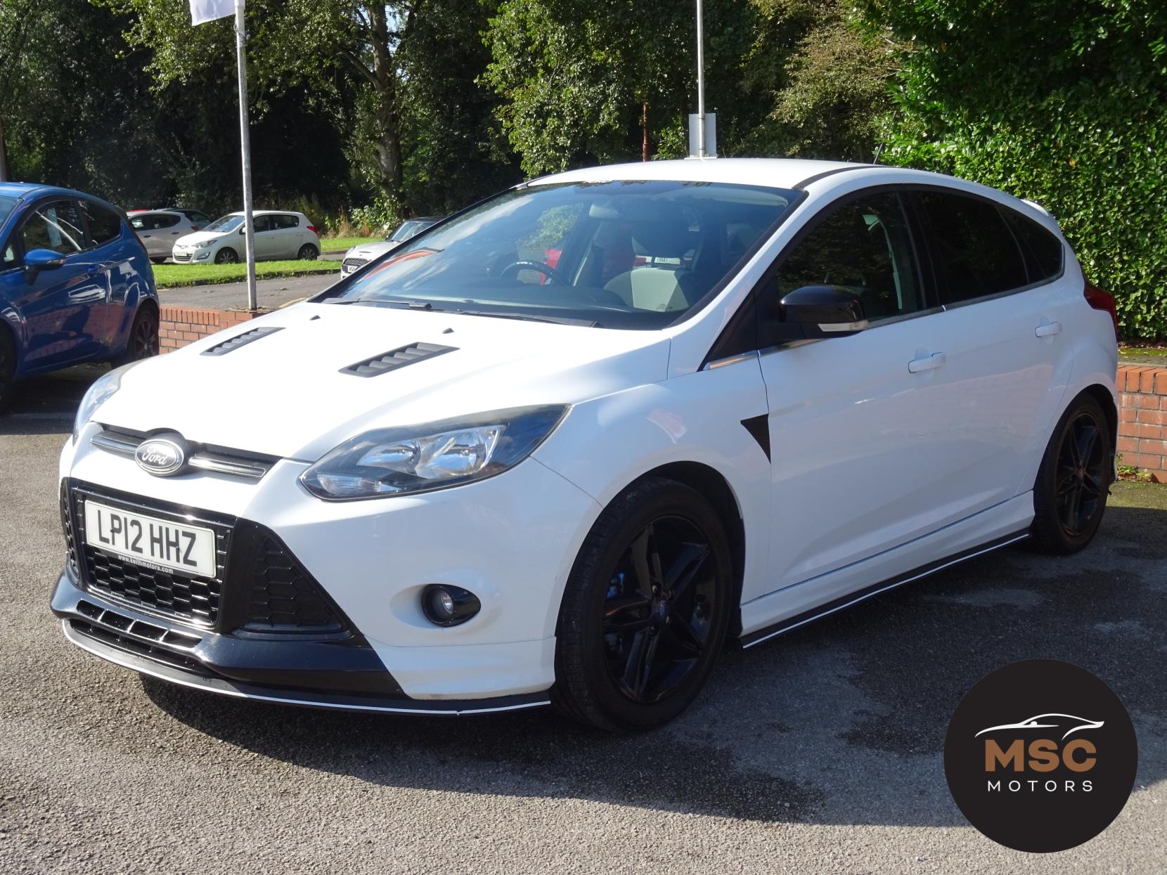 Ford Focus 1.0T EcoBoost Zetec S Hatchback 5dr Petrol Manual Euro 5 (s/s) (125 ps)