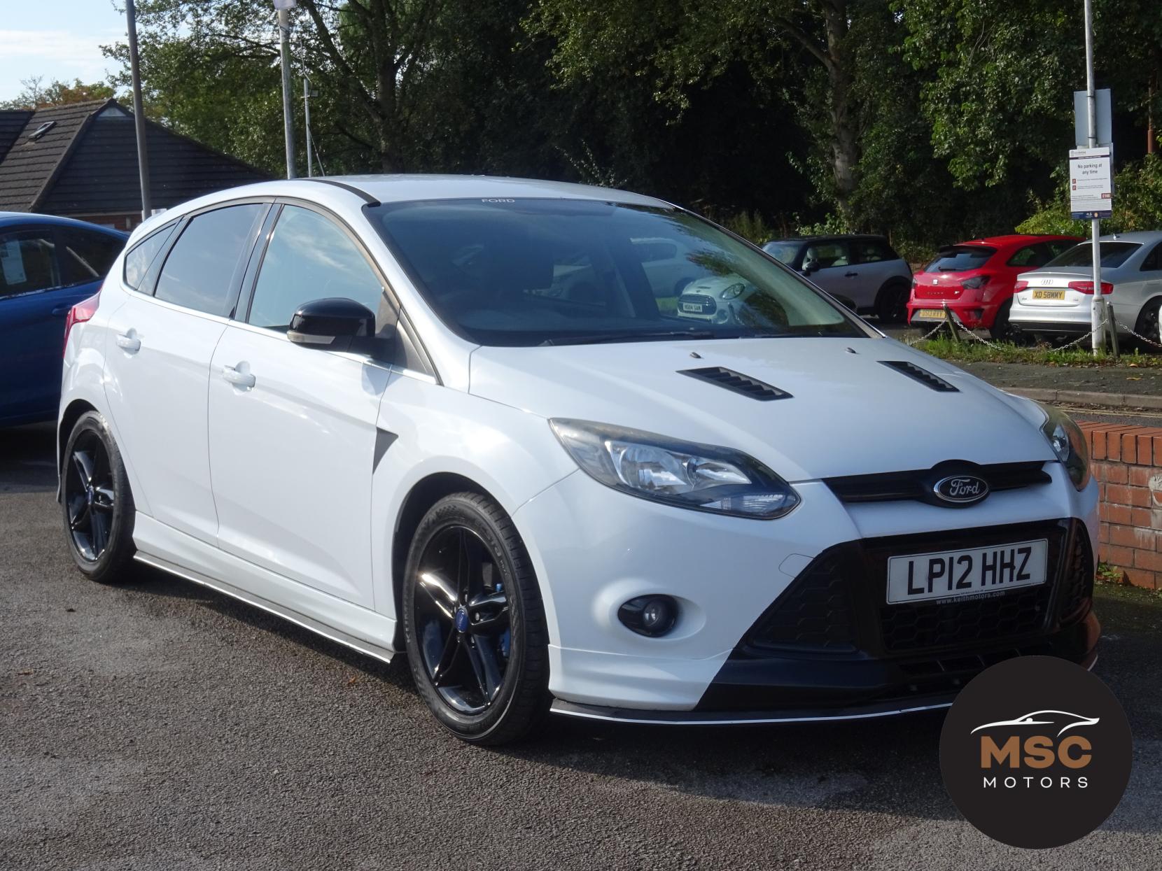 Ford Focus 1.0T EcoBoost Zetec S Hatchback 5dr Petrol Manual Euro 5 (s/s) (125 ps)