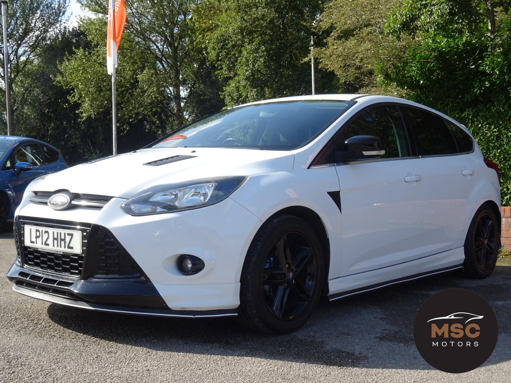 Ford Focus 1.0T EcoBoost Zetec S Hatchback 5dr Petrol Manual Euro 5 (s/s) (125 ps)