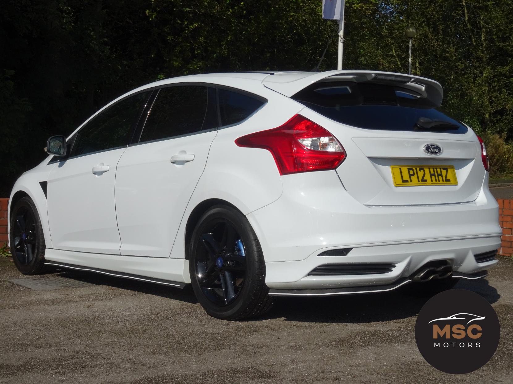 Ford Focus 1.0T EcoBoost Zetec S Hatchback 5dr Petrol Manual Euro 5 (s/s) (125 ps)