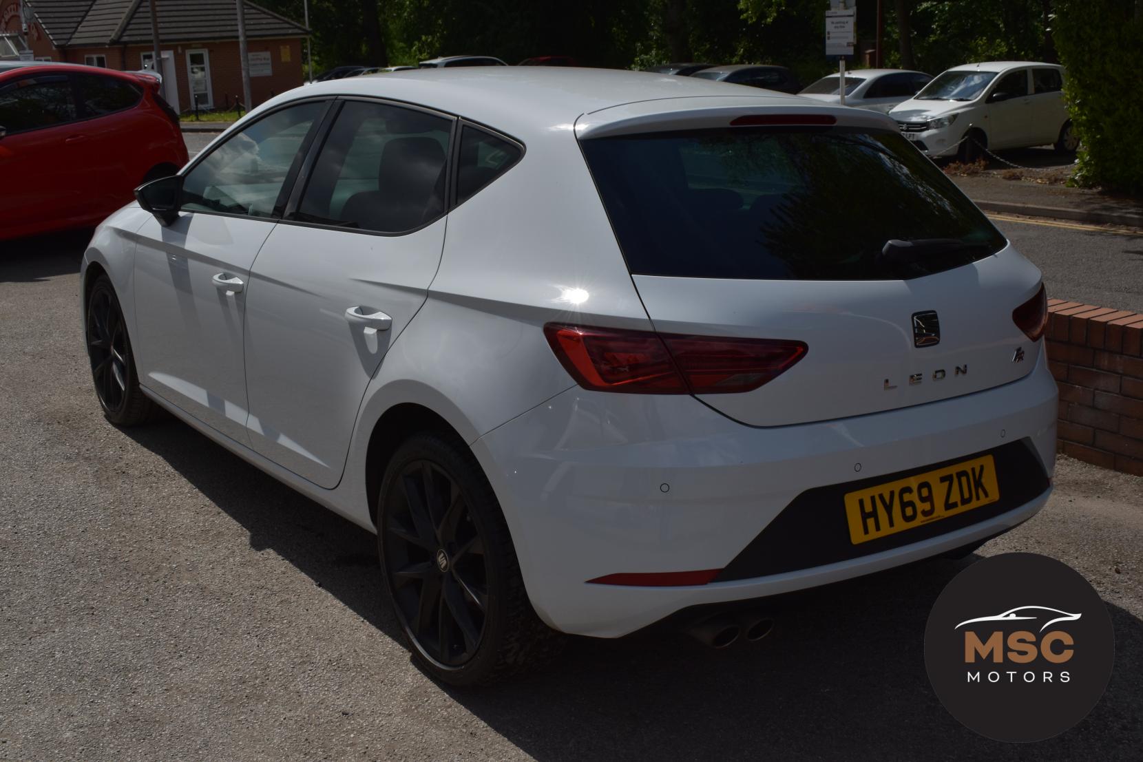 SEAT Leon 1.5 TSI EVO FR Black Edition Hatchback 5dr Petrol Manual Euro 6 (s/s) (130 ps)
