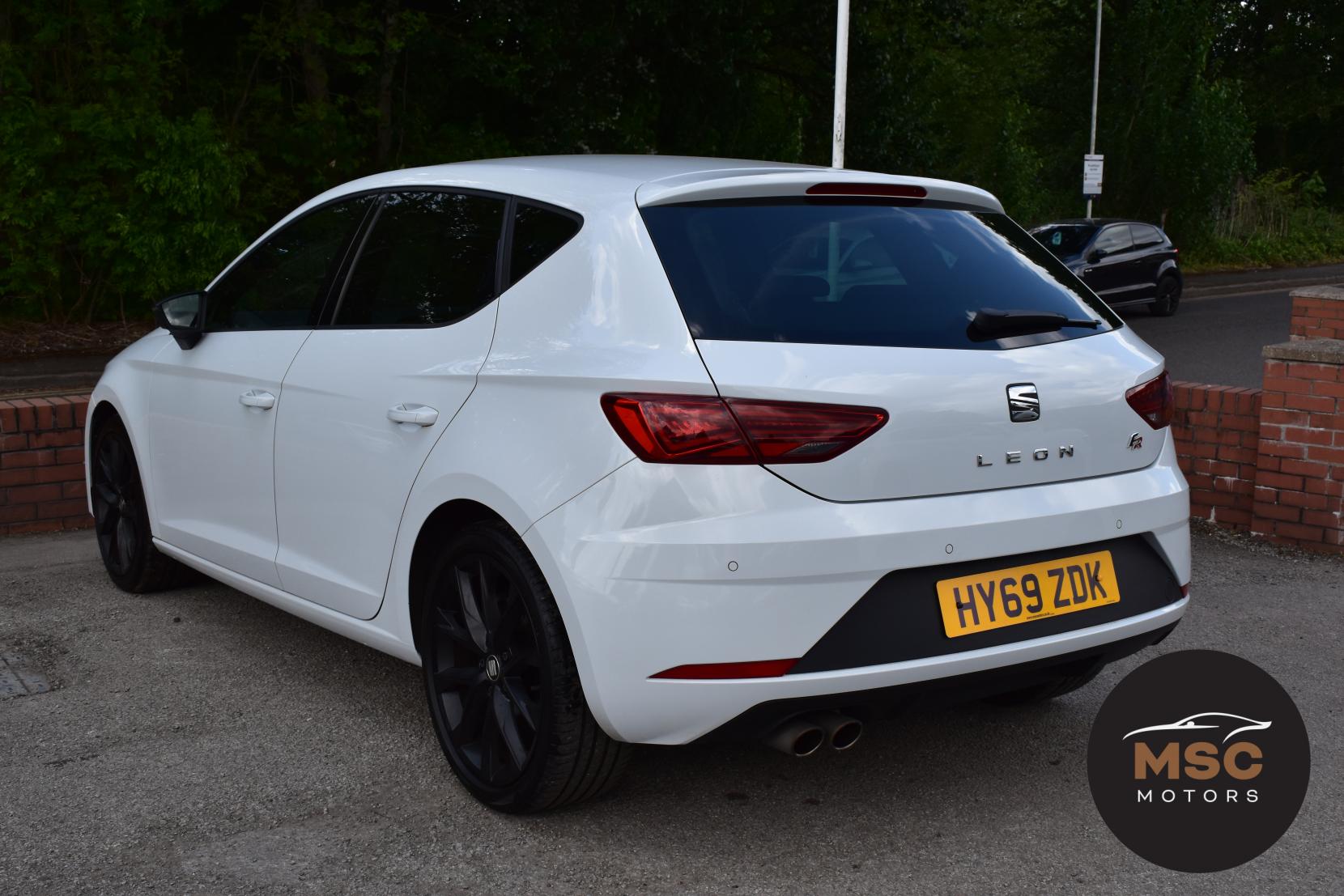 SEAT Leon 1.5 TSI EVO FR Black Edition Hatchback 5dr Petrol Manual Euro 6 (s/s) (130 ps)