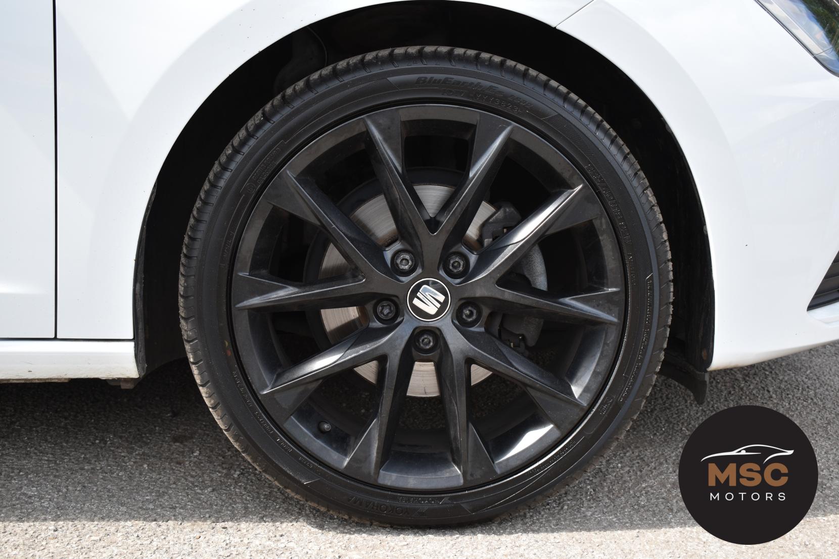 SEAT Leon 1.5 TSI EVO FR Black Edition Hatchback 5dr Petrol Manual Euro 6 (s/s) (130 ps)