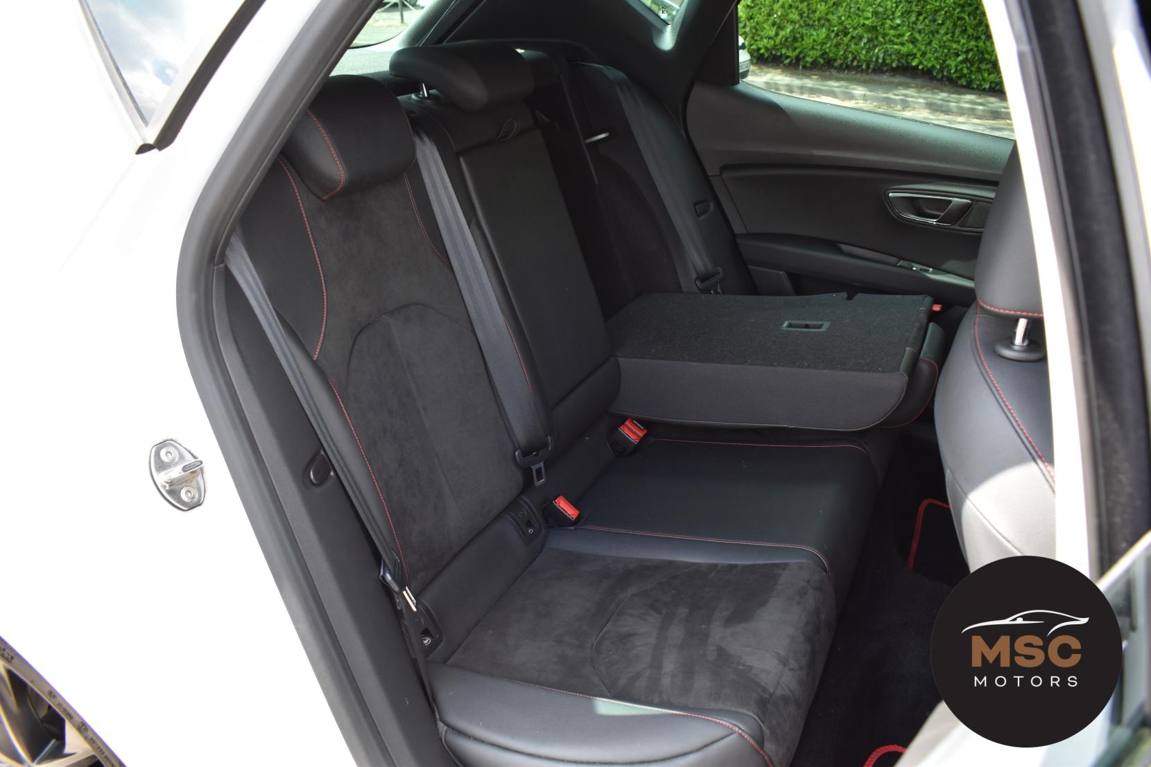 SEAT Leon 1.5 TSI EVO FR Black Edition Hatchback 5dr Petrol Manual Euro 6 (s/s) (130 ps)