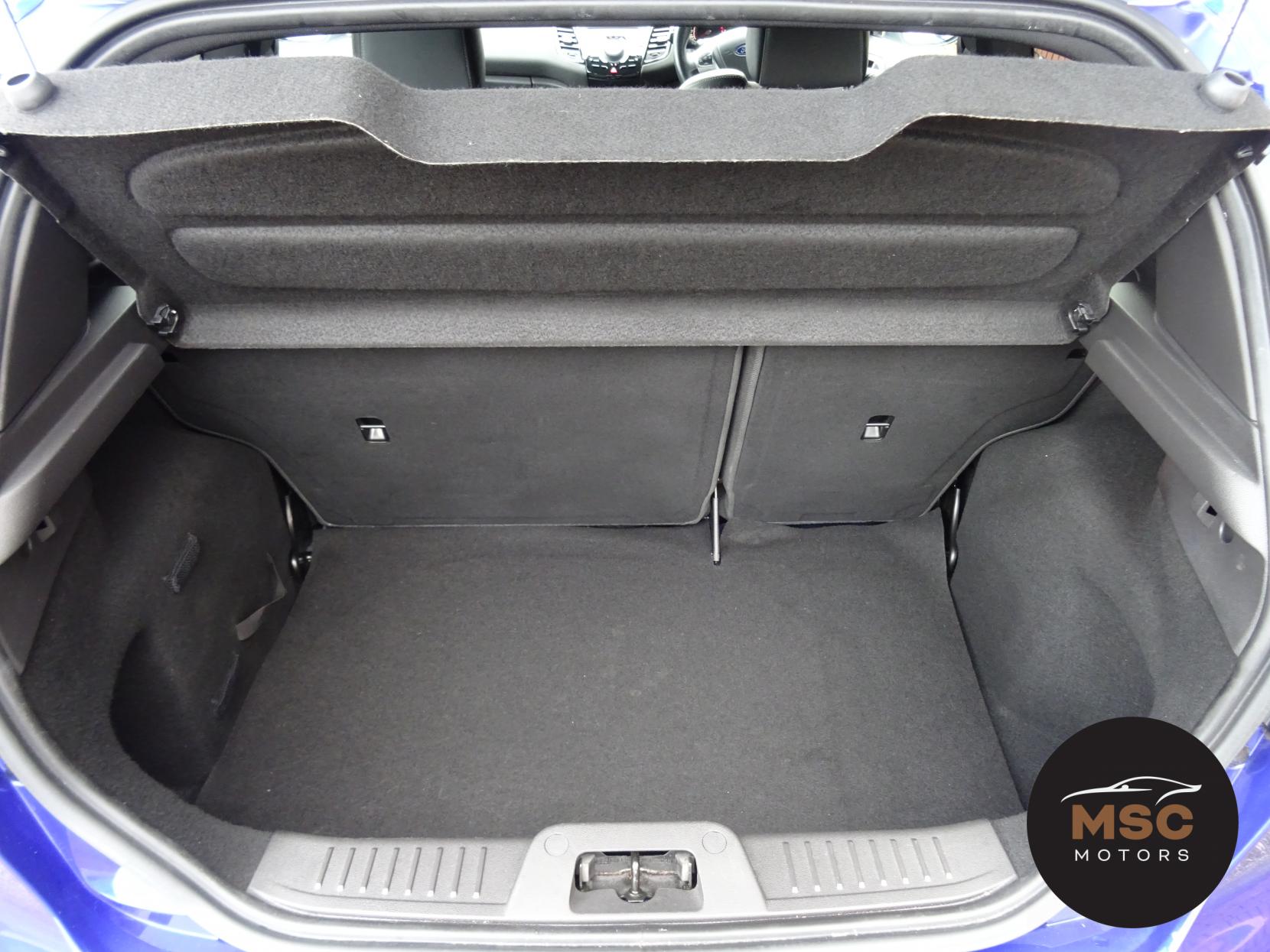 Ford Fiesta 1.6T EcoBoost ST-3 Hatchback 3dr Petrol Manual Euro 6 (182 ps)