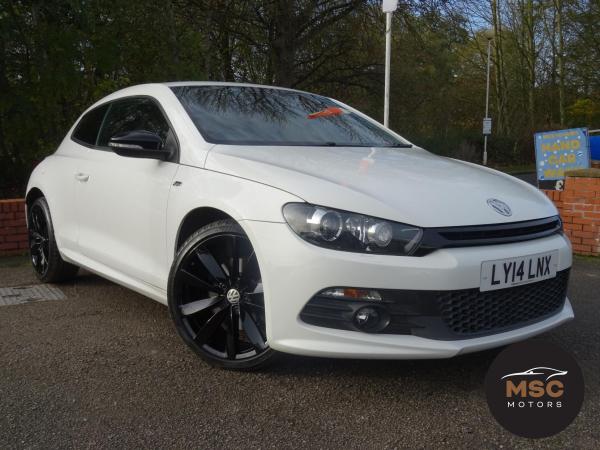 Volkswagen Scirocco 2.0 TDI R-Line Hatchback 3dr Diesel DSG Euro 5 (Leather, Nav) (177 ps)