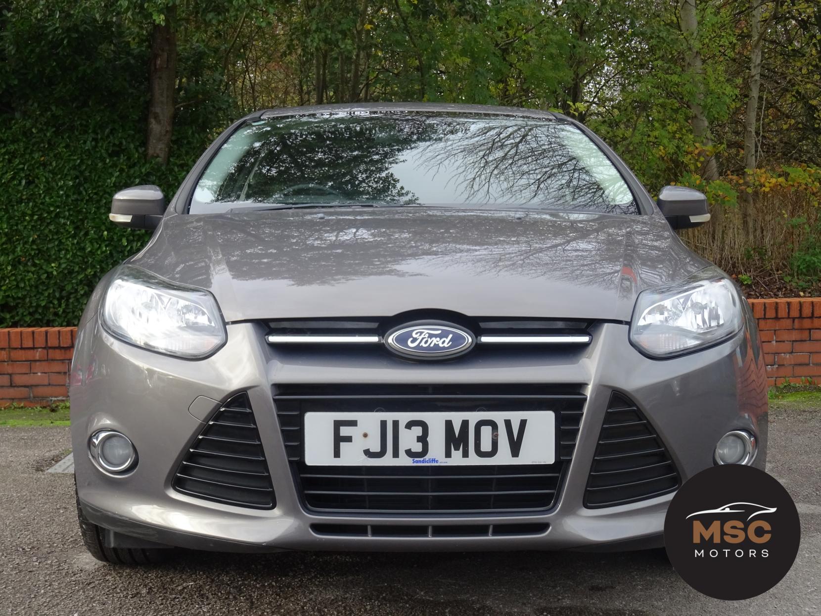 Ford Focus 1.0T EcoBoost Titanium Hatchback 5dr Petrol Manual Euro 5 (s/s) (125 ps)