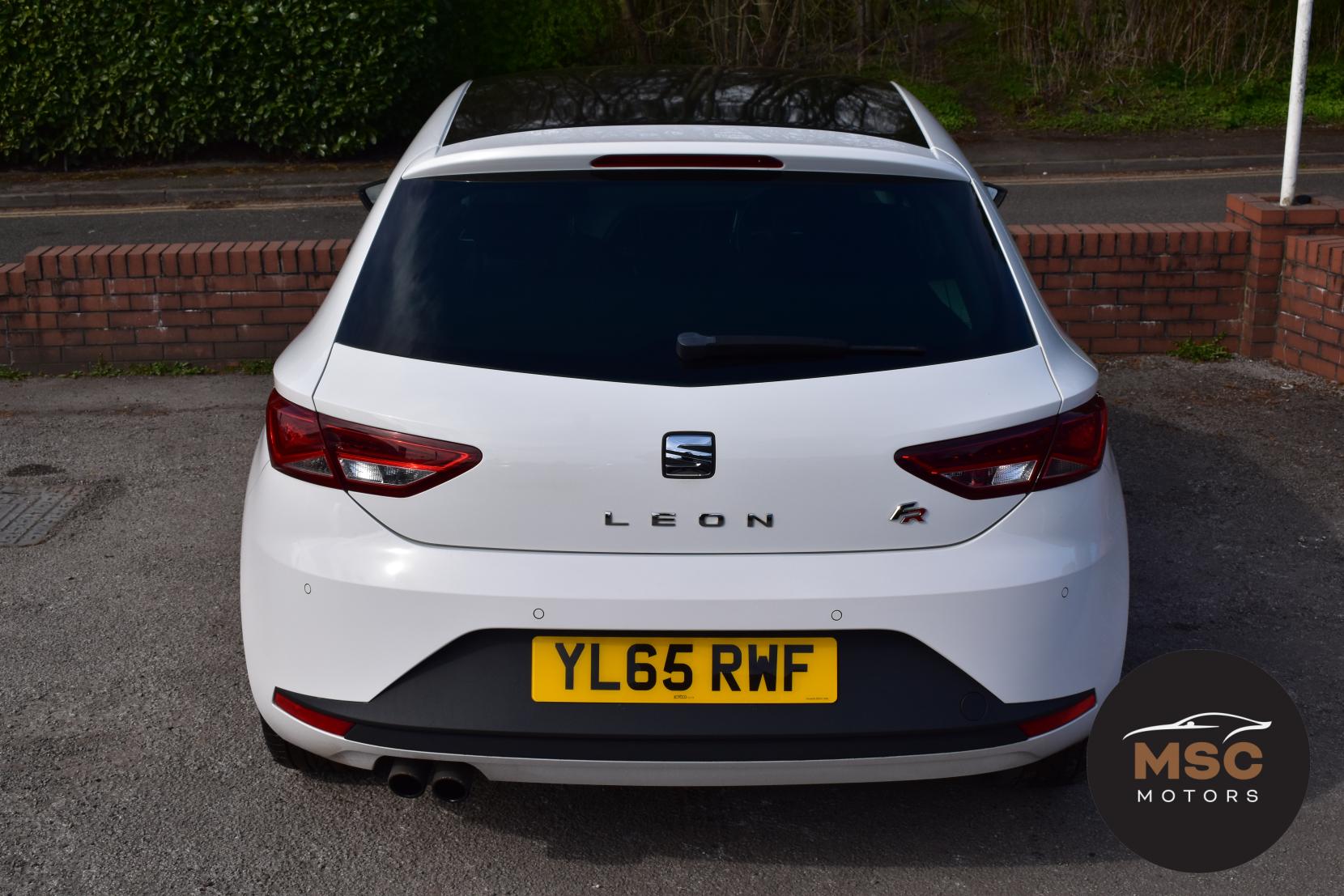 SEAT Leon 1.4 TSI FR Black Technology Hatchback 5dr Petrol Manual Euro 6 (s/s) (125 ps)
