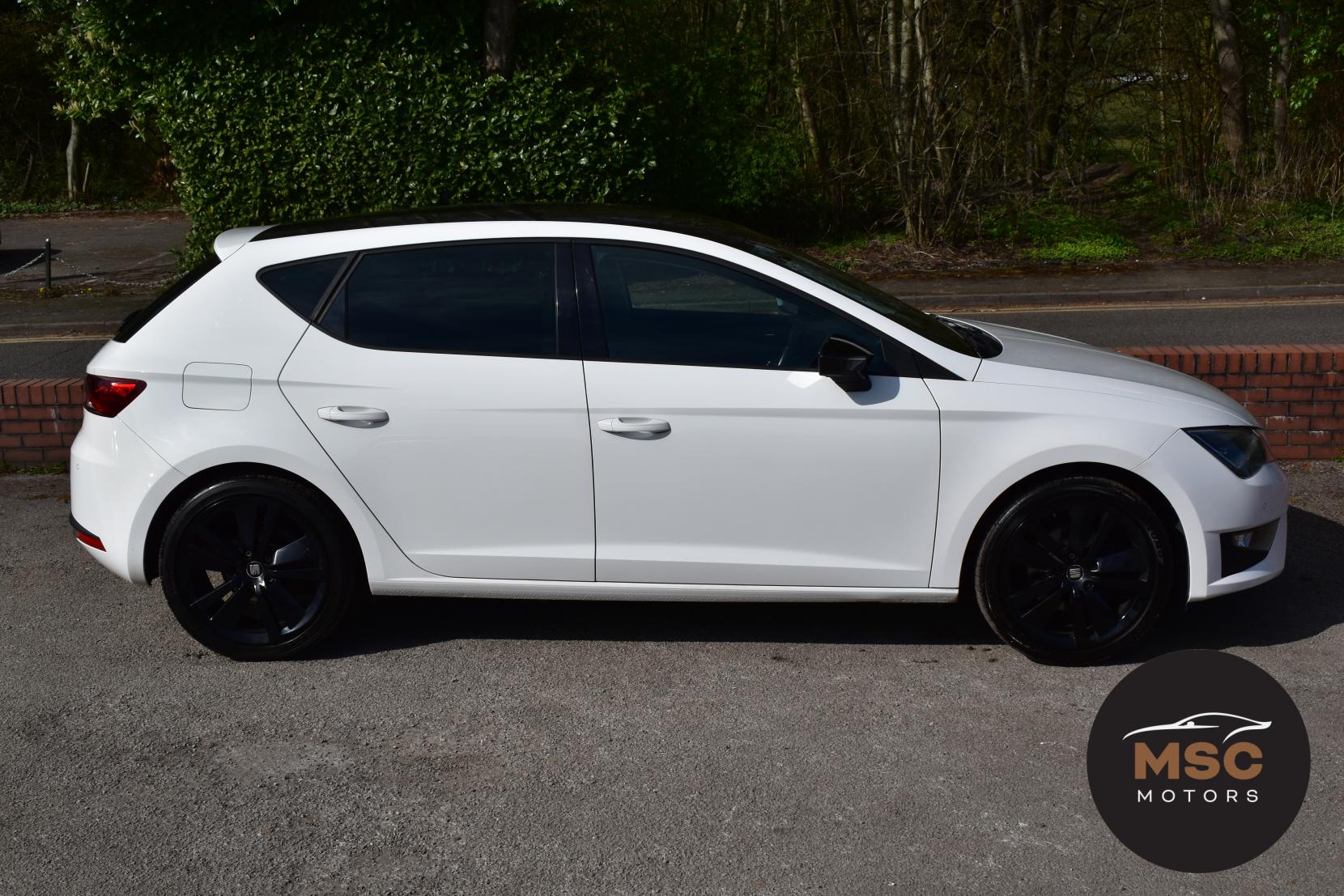 SEAT Leon 1.4 TSI FR Black Technology Hatchback 5dr Petrol Manual Euro 6 (s/s) (125 ps)