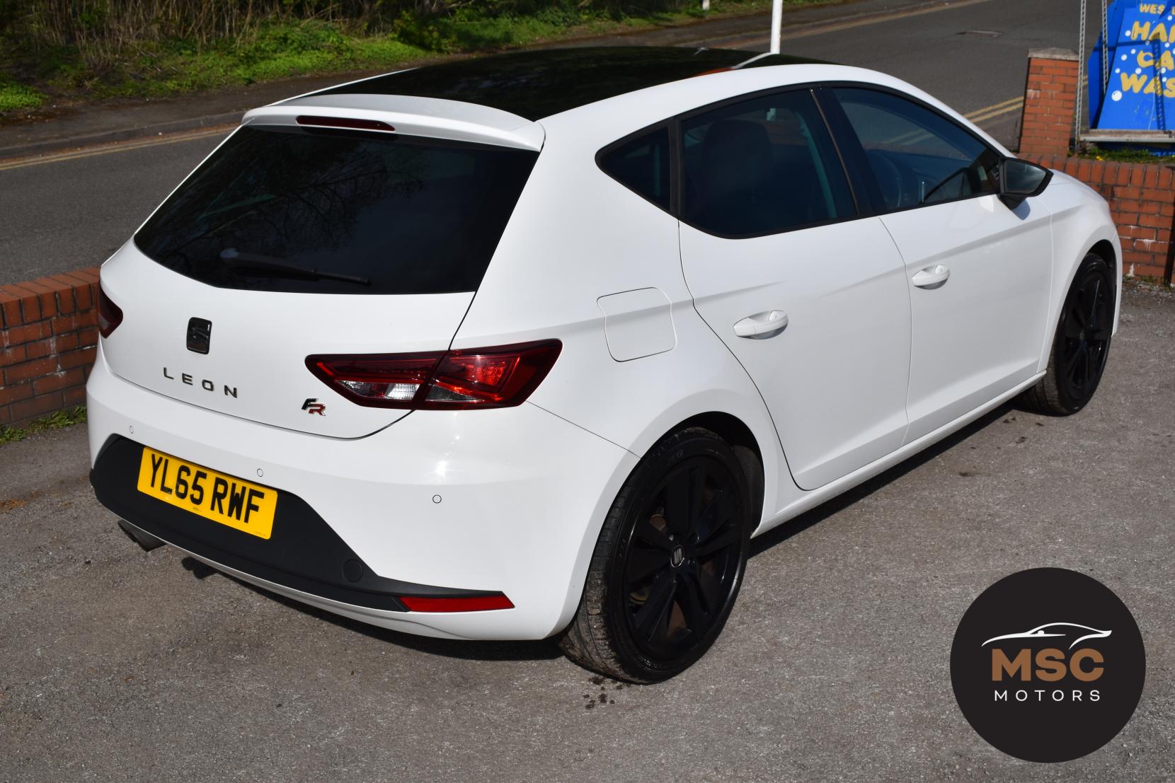 SEAT Leon 1.4 TSI FR Black Technology Hatchback 5dr Petrol Manual Euro 6 (s/s) (125 ps)