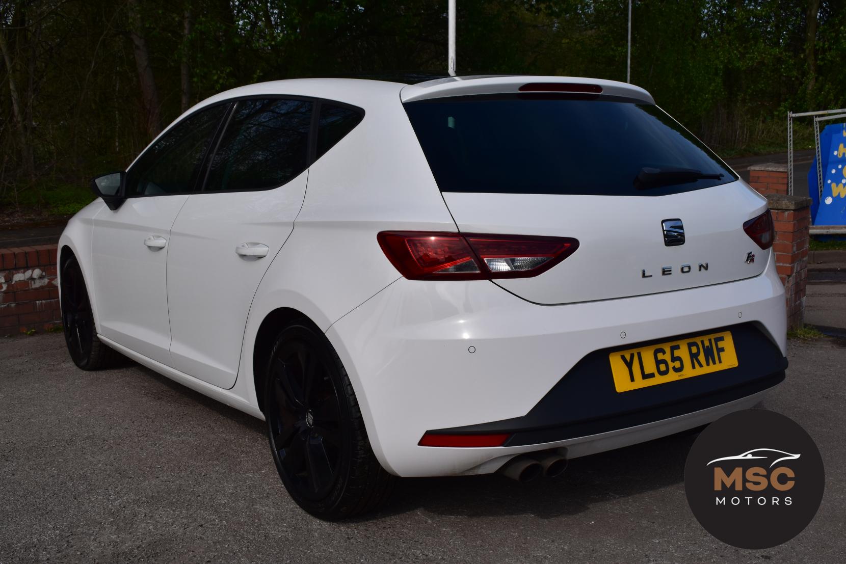 SEAT Leon 1.4 TSI FR Black Technology Hatchback 5dr Petrol Manual Euro 6 (s/s) (125 ps)