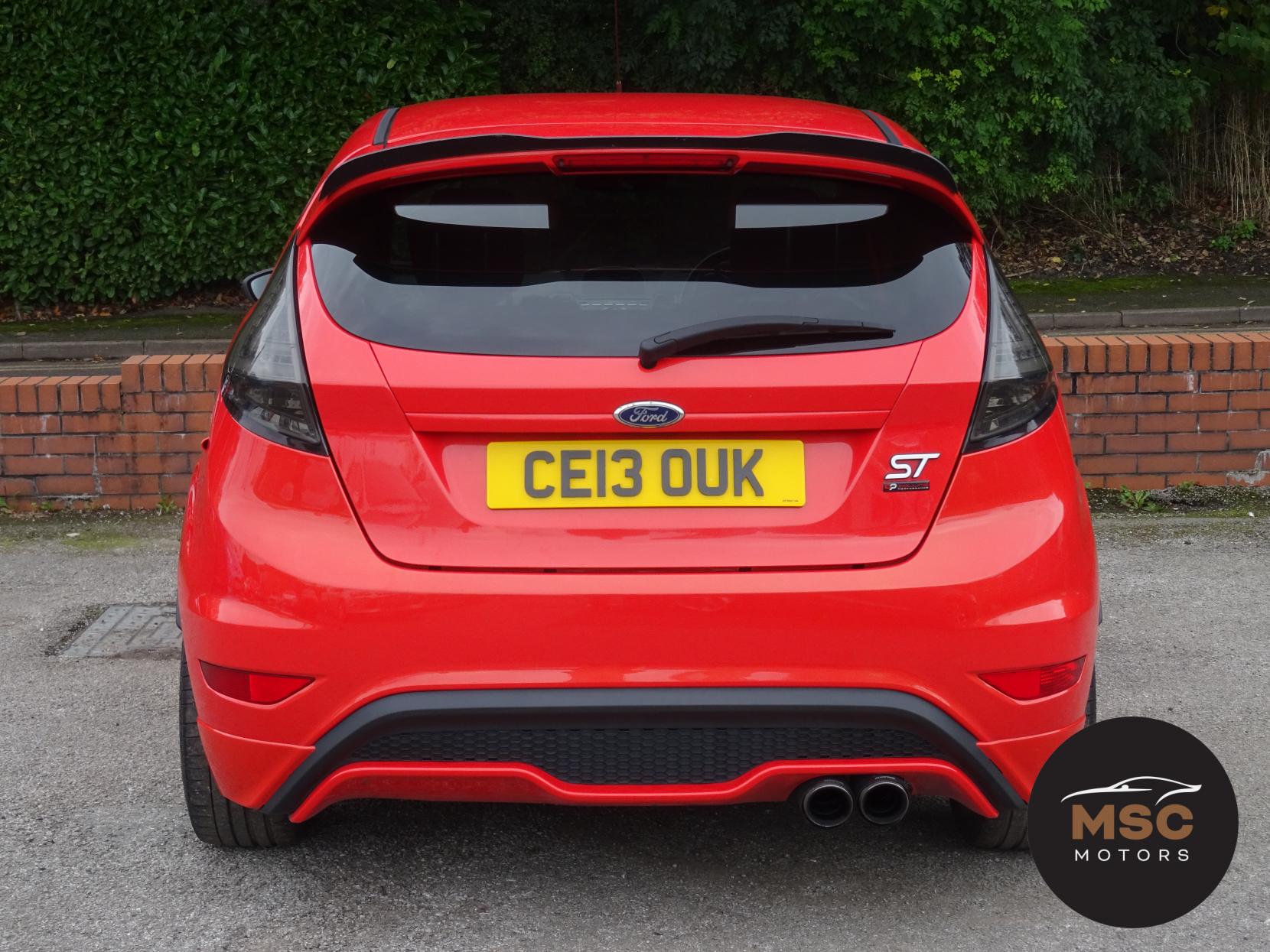 Ford Fiesta 1.6T EcoBoost ST-2 Hatchback 3dr Petrol Manual Euro 5 (182 ps)