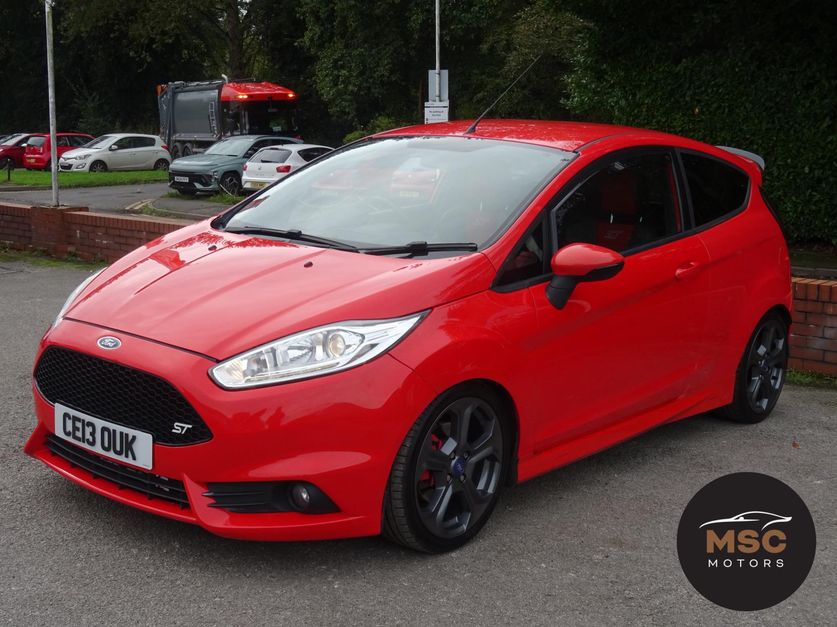 Ford Fiesta 1.6T EcoBoost ST-2 Hatchback 3dr Petrol Manual Euro 5 (182 ps)