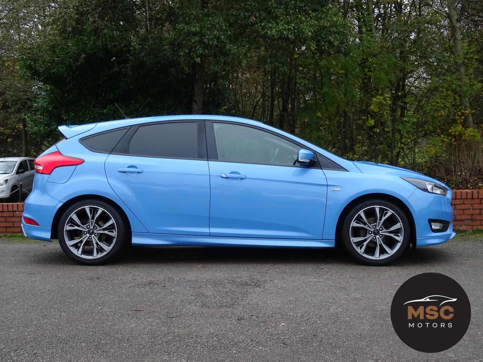 Ford Focus 1.0T EcoBoost ST-Line Hatchback 5dr Petrol Manual Euro 6 (s/s) (140 ps)