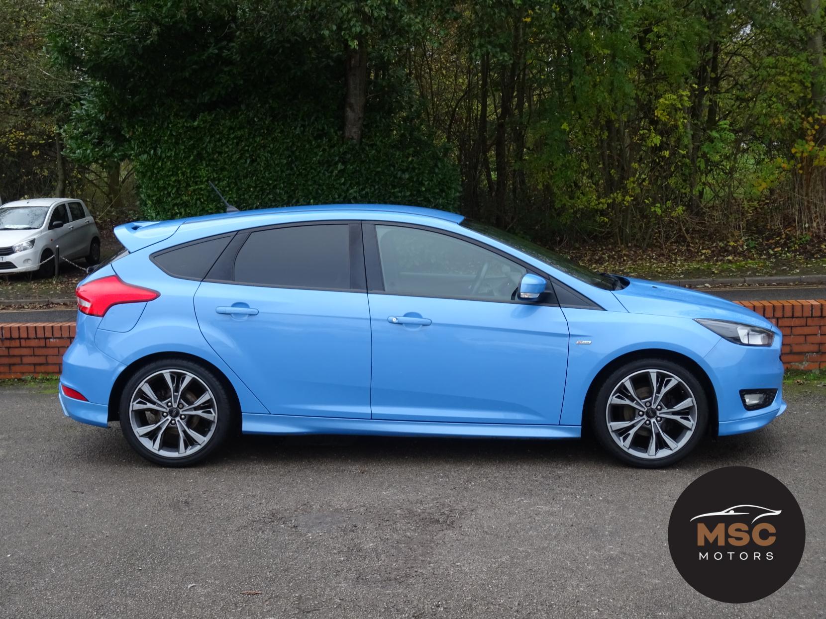 Ford Focus 1.0T EcoBoost ST-Line Hatchback 5dr Petrol Manual Euro 6 (s/s) (140 ps)