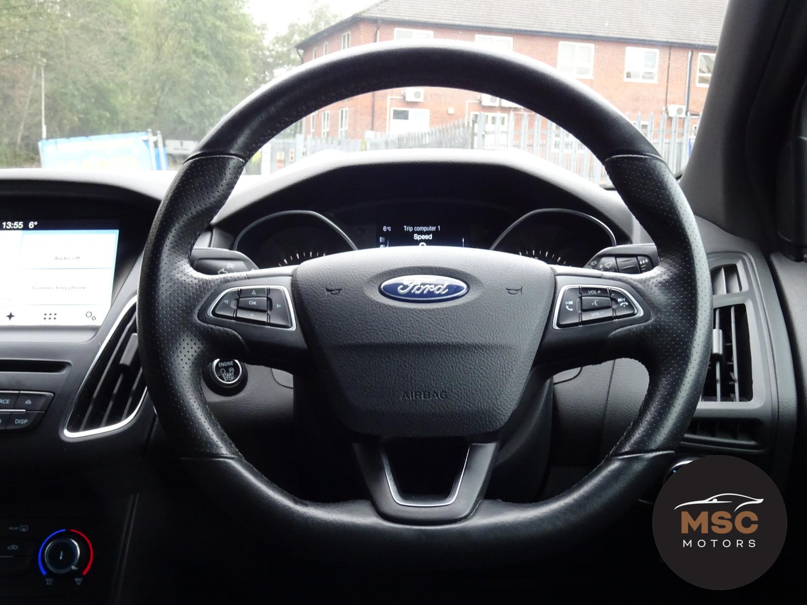 Ford Focus 1.0T EcoBoost ST-Line Hatchback 5dr Petrol Manual Euro 6 (s/s) (140 ps)