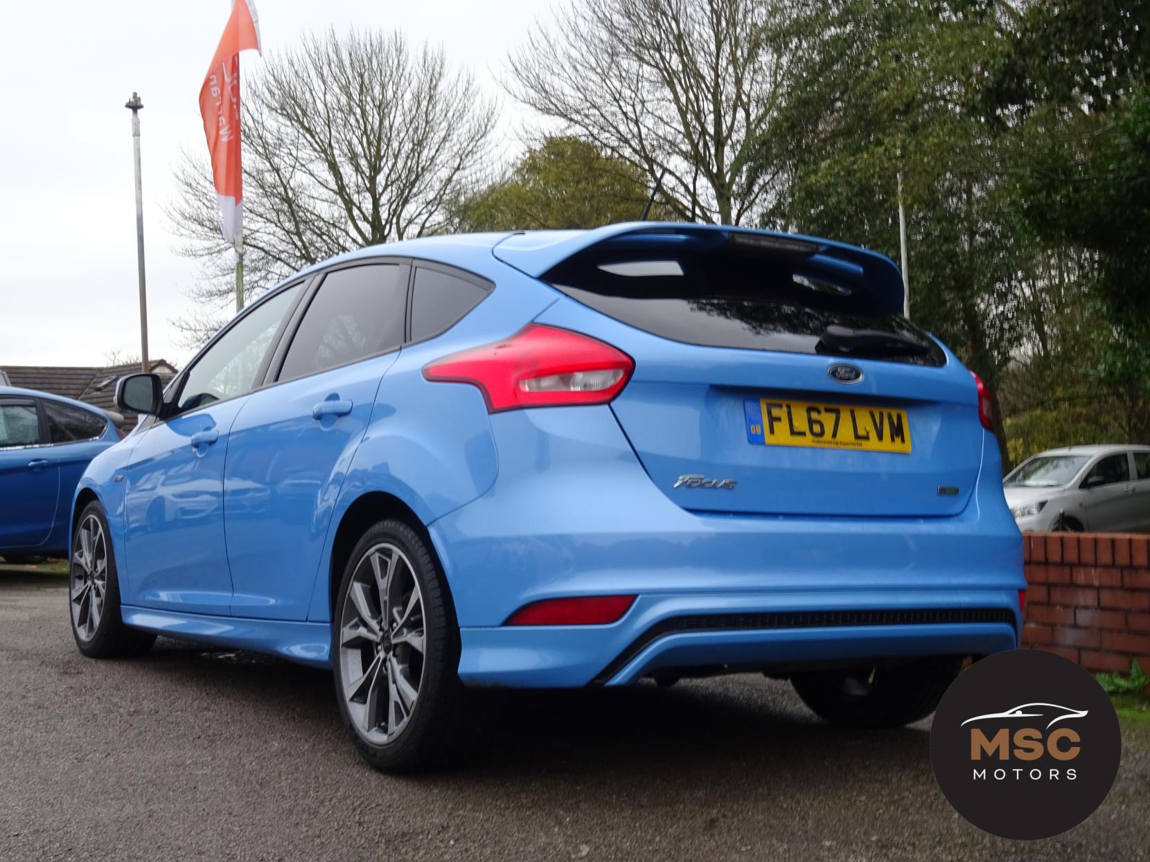 Ford Focus 1.0T EcoBoost ST-Line Hatchback 5dr Petrol Manual Euro 6 (s/s) (140 ps)