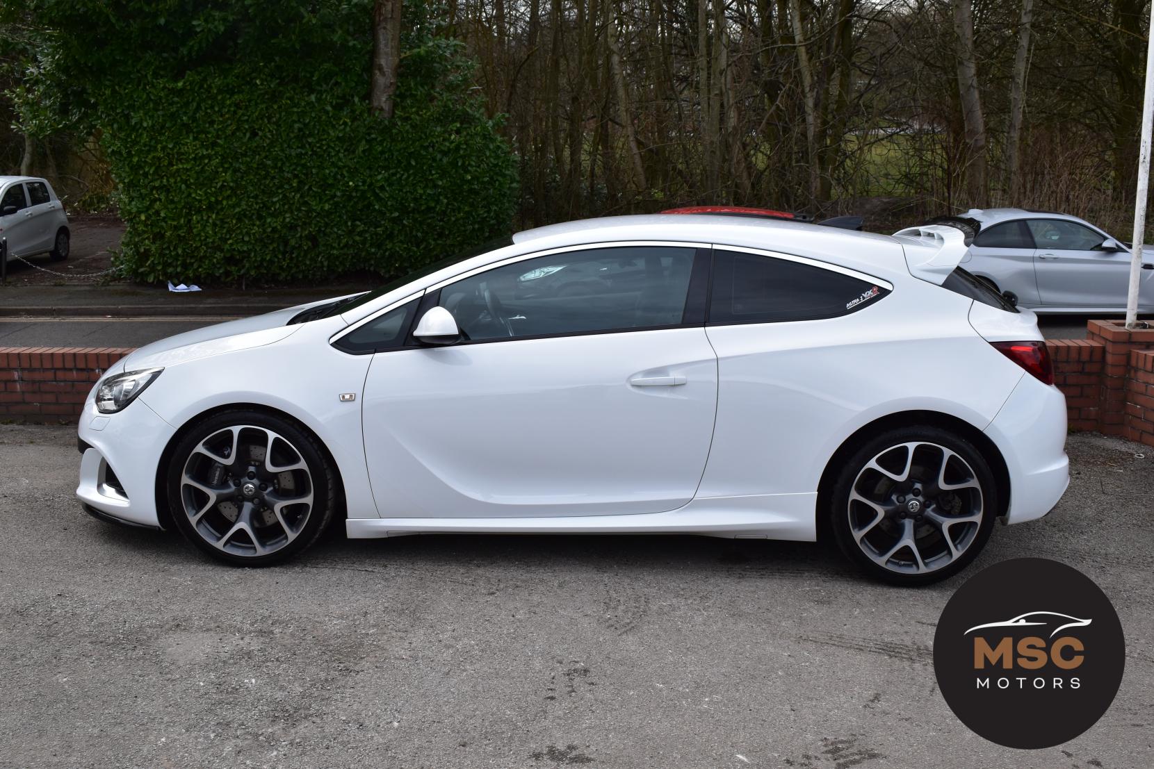 Vauxhall Astra GTC 2.0T VXR Coupe 3dr Petrol Manual Euro 6 (s/s) (280 ps)