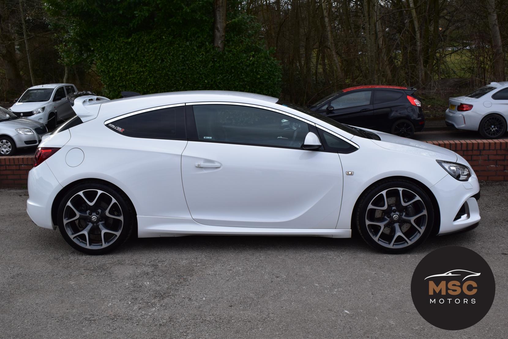 Vauxhall Astra GTC 2.0T VXR Coupe 3dr Petrol Manual Euro 6 (s/s) (280 ps)