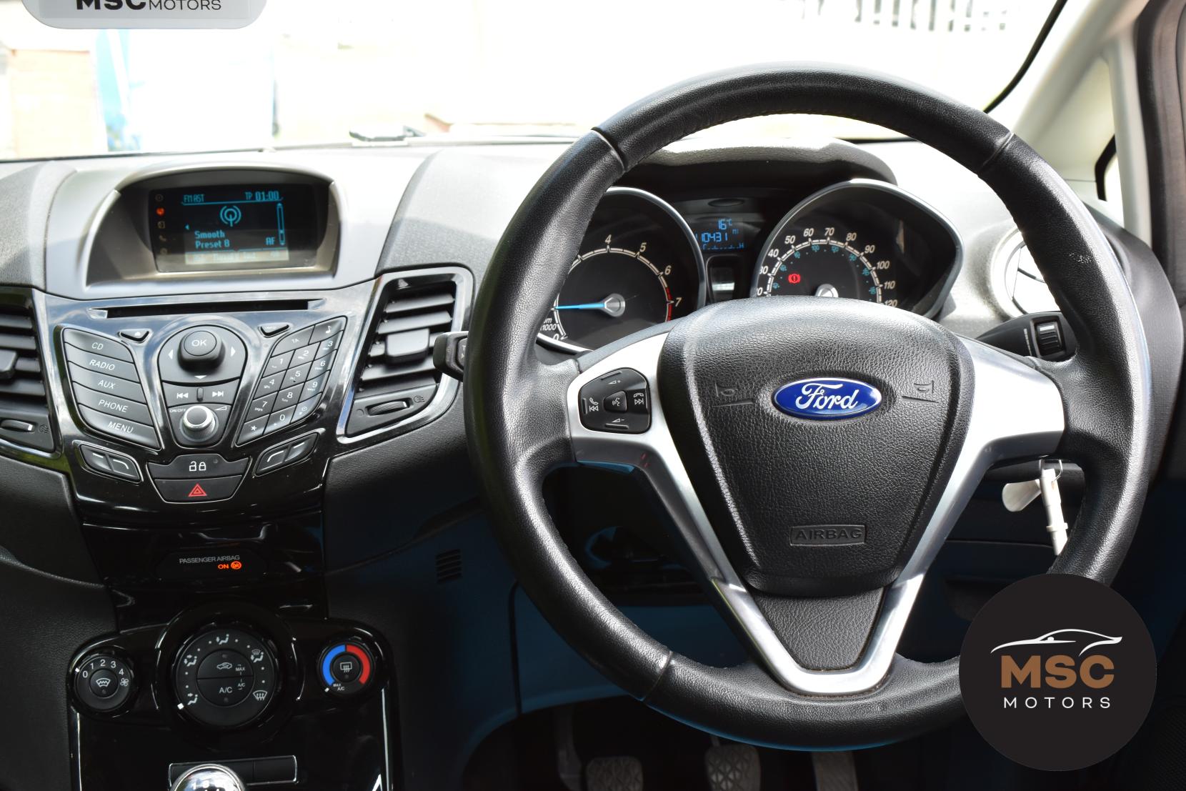 Ford Fiesta 1.0T EcoBoost Zetec Hatchback 5dr Petrol Manual Euro 5 (s/s) (100 ps)