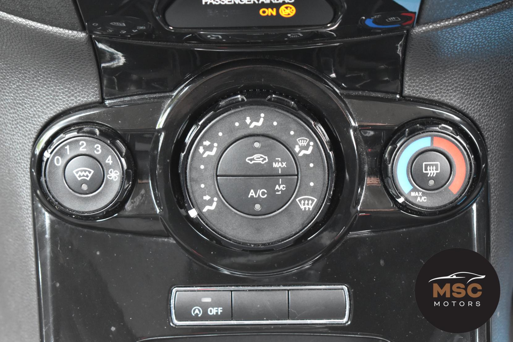 Ford Fiesta 1.0T EcoBoost Zetec Hatchback 5dr Petrol Manual Euro 5 (s/s) (100 ps)