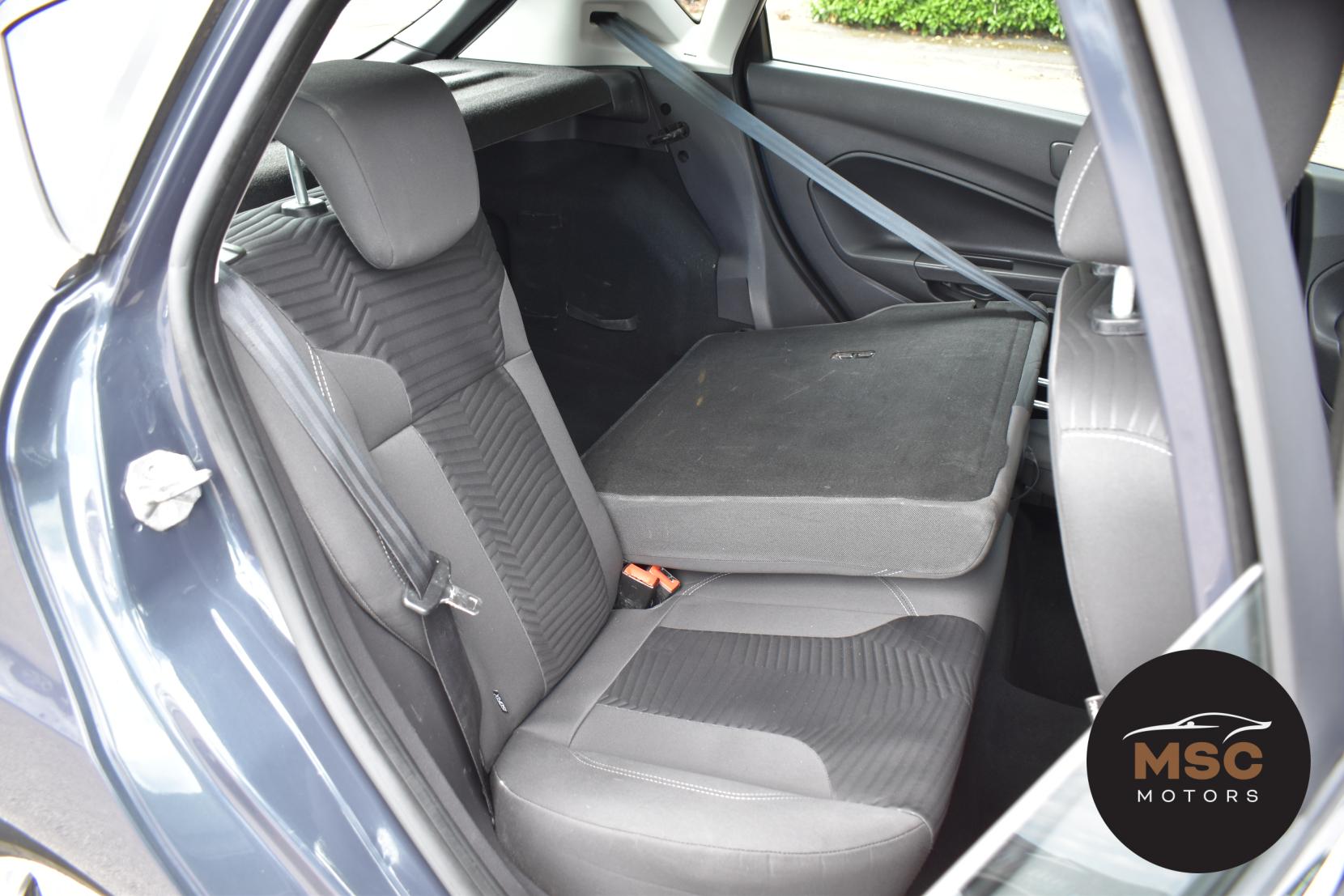 Ford Fiesta 1.0T EcoBoost Zetec Hatchback 5dr Petrol Manual Euro 5 (s/s) (100 ps)