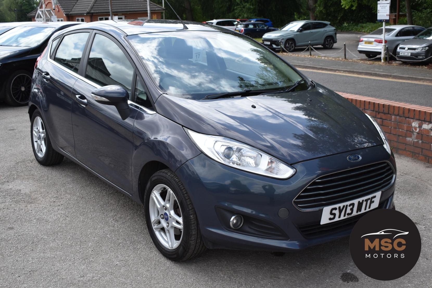Ford Fiesta 1.0T EcoBoost Zetec Hatchback 5dr Petrol Manual Euro 5 (s/s) (100 ps)