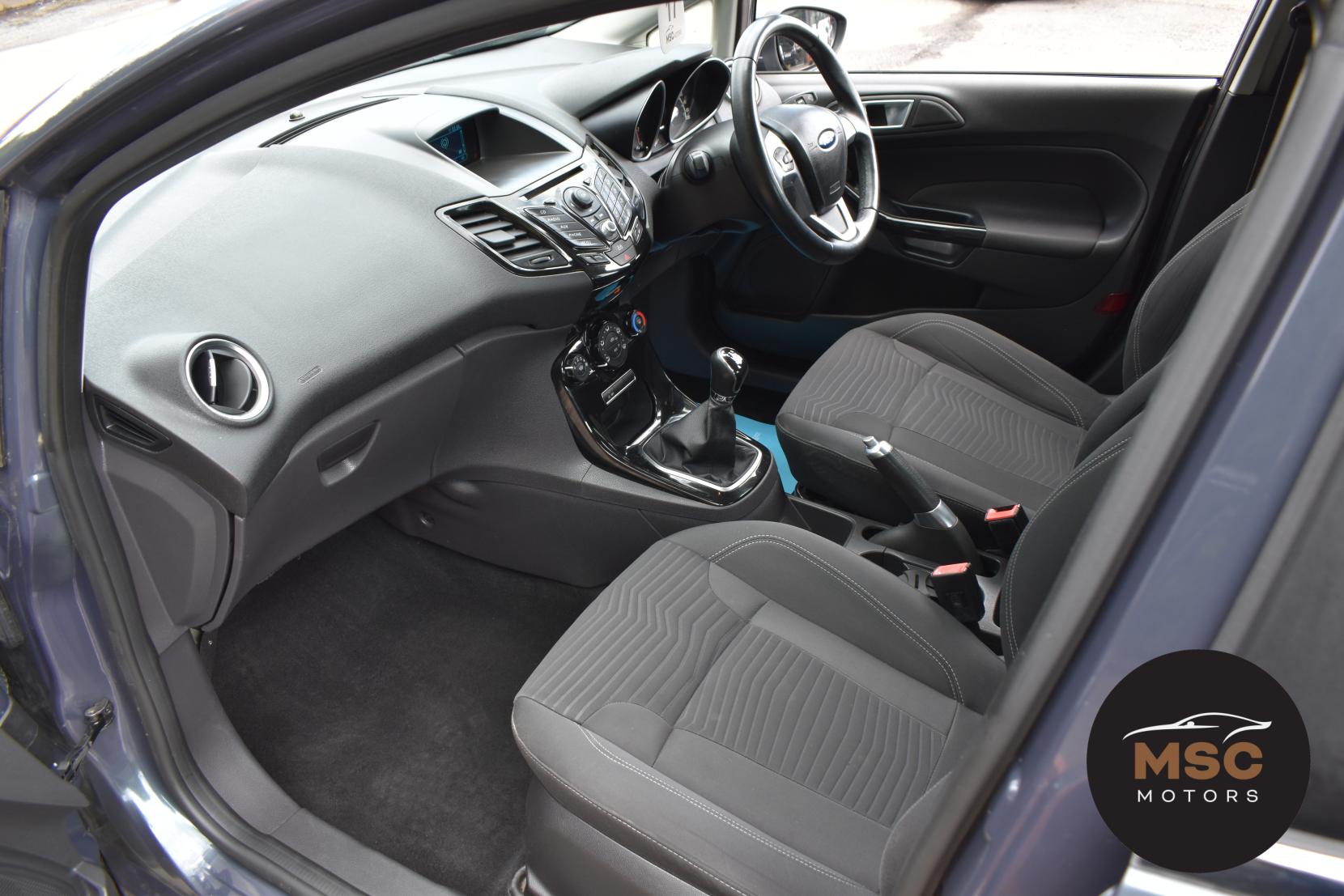 Ford Fiesta 1.0T EcoBoost Zetec Hatchback 5dr Petrol Manual Euro 5 (s/s) (100 ps)