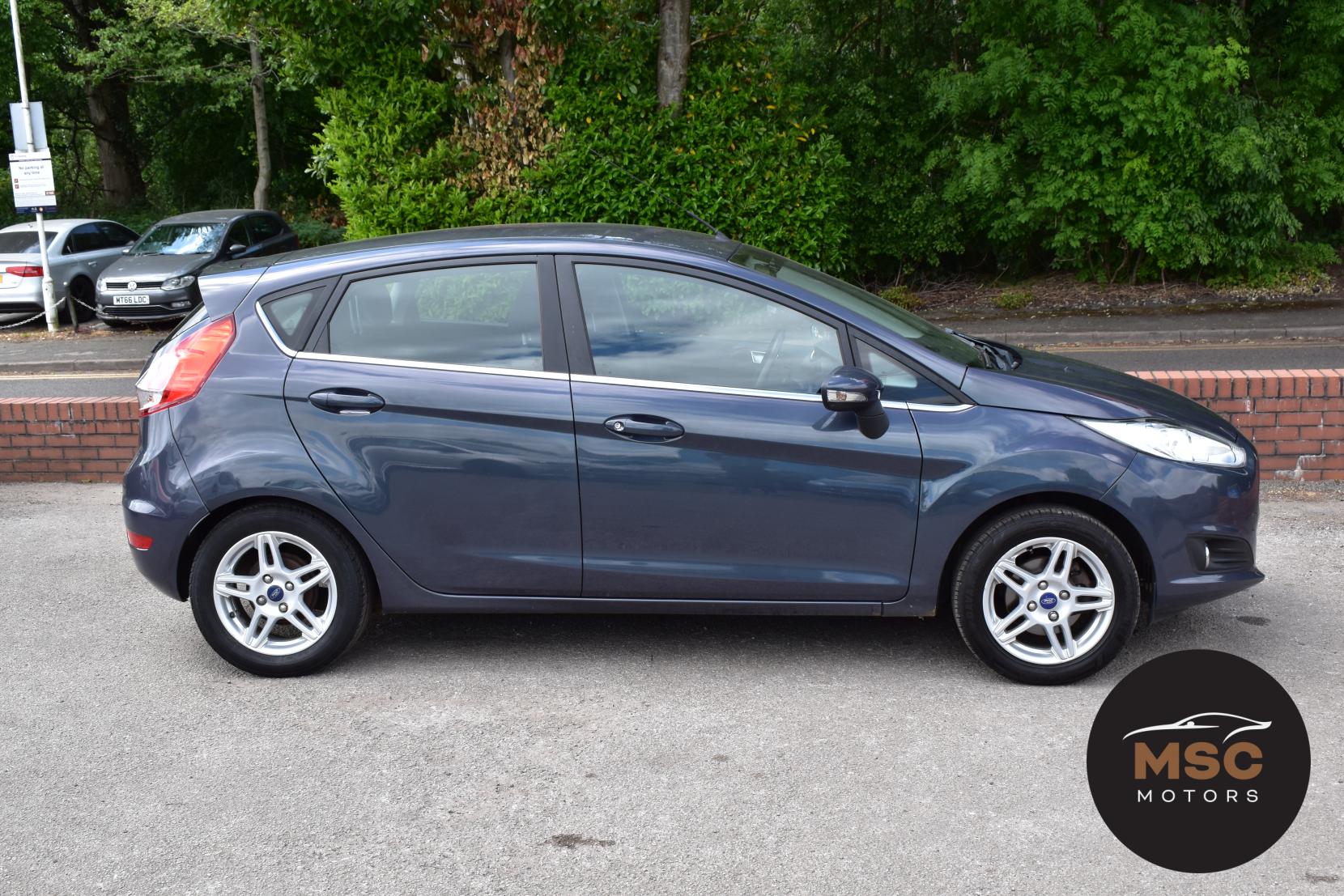 Ford Fiesta 1.0T EcoBoost Zetec Hatchback 5dr Petrol Manual Euro 5 (s/s) (100 ps)
