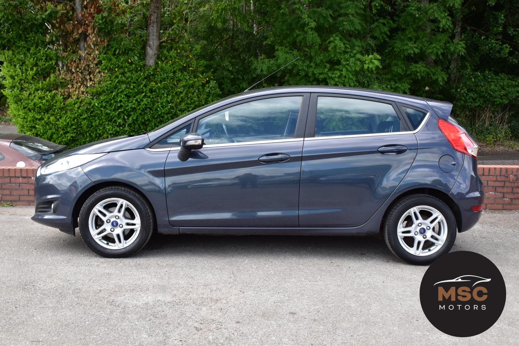 Ford Fiesta 1.0T EcoBoost Zetec Hatchback 5dr Petrol Manual Euro 5 (s/s) (100 ps)