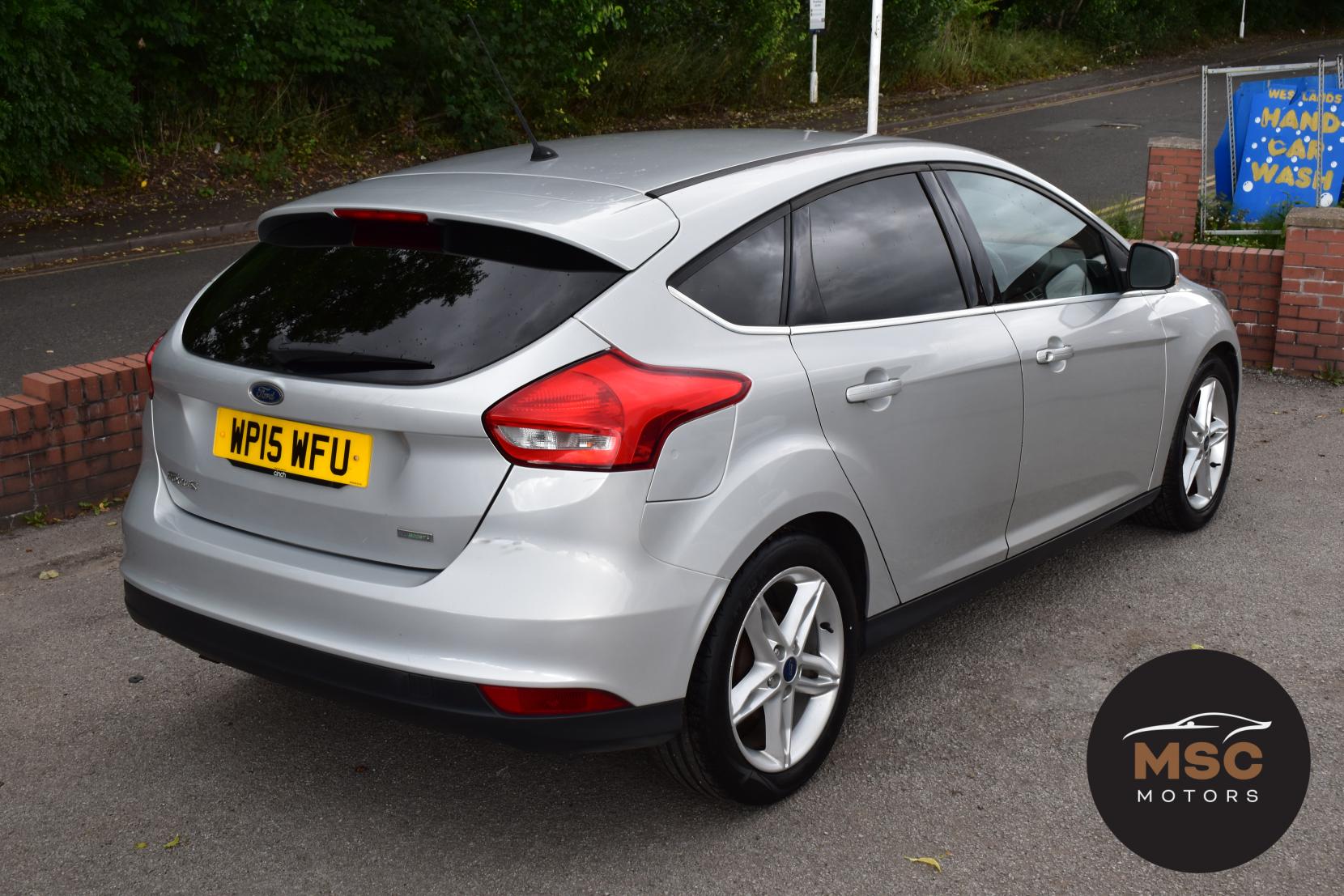 Ford Focus 1.0T EcoBoost Zetec Hatchback 5dr Petrol Manual Euro 6 (s/s) (125 ps)